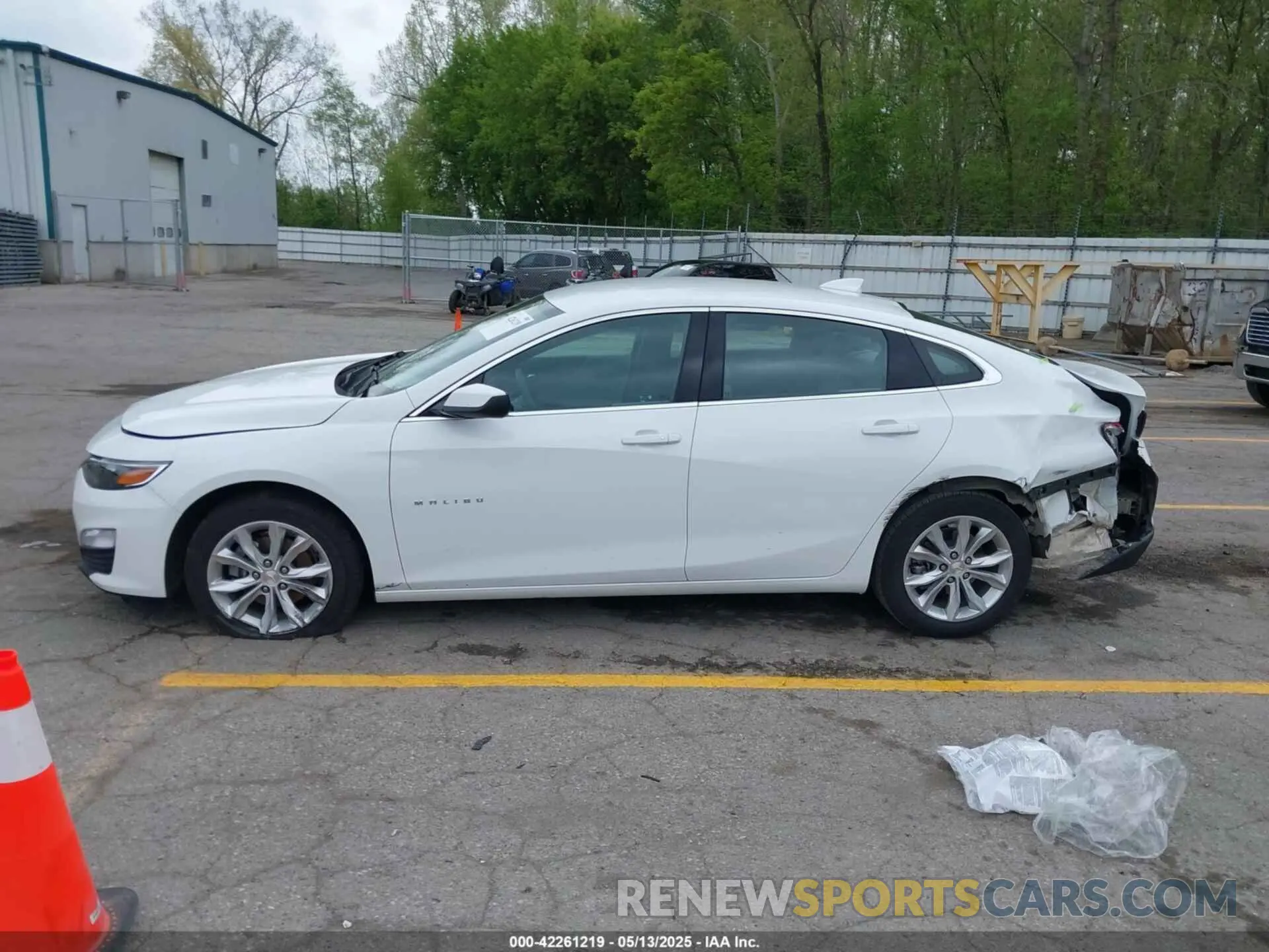 14 Photograph of a damaged car 1G1ZD5ST9RF127736 CHEVROLET MALIBU 2024