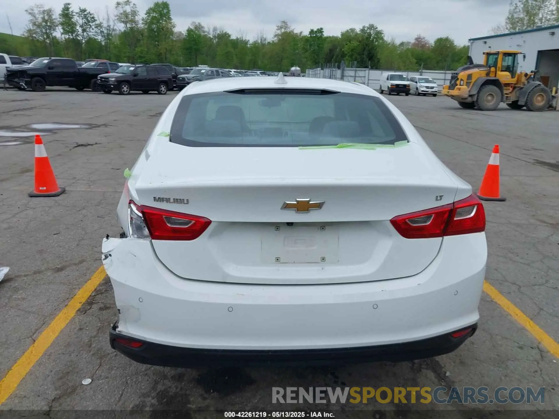 16 Photograph of a damaged car 1G1ZD5ST9RF127736 CHEVROLET MALIBU 2024