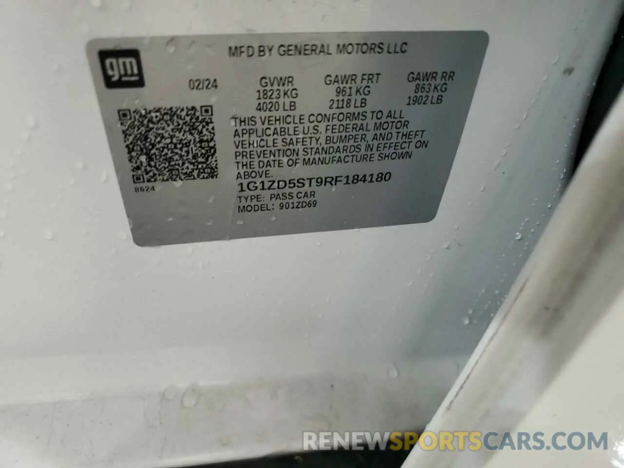 12 Photograph of a damaged car 1G1ZD5ST9RF184180 CHEVROLET MALIBU 2024
