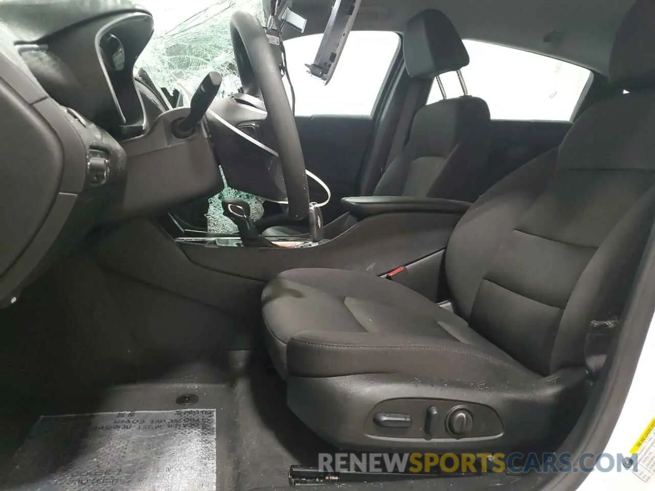 7 Photograph of a damaged car 1G1ZD5ST9RF184180 CHEVROLET MALIBU 2024