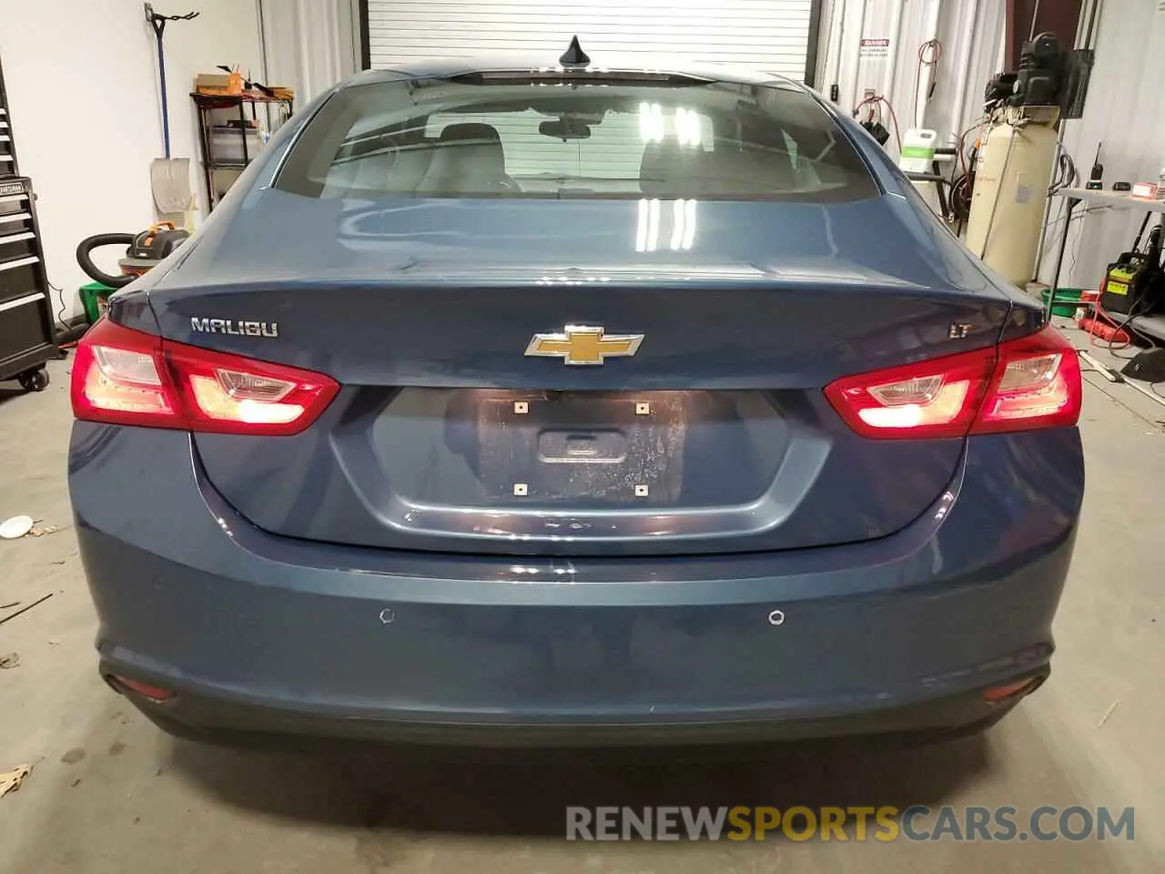 6 Photograph of a damaged car 1G1ZD5ST9RF229618 CHEVROLET MALIBU 2024