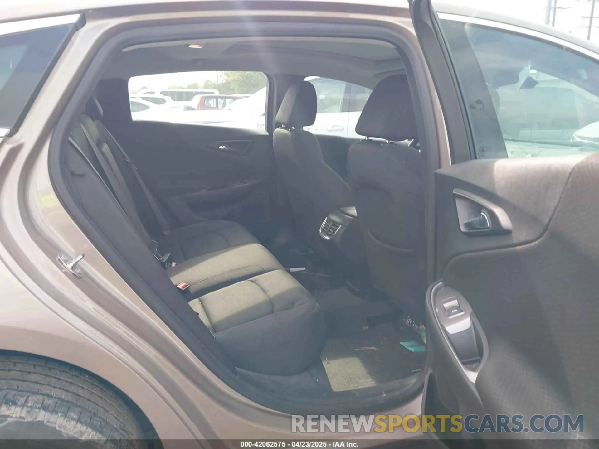 8 Photograph of a damaged car 1G1ZD5STXRF114820 CHEVROLET MALIBU 2024