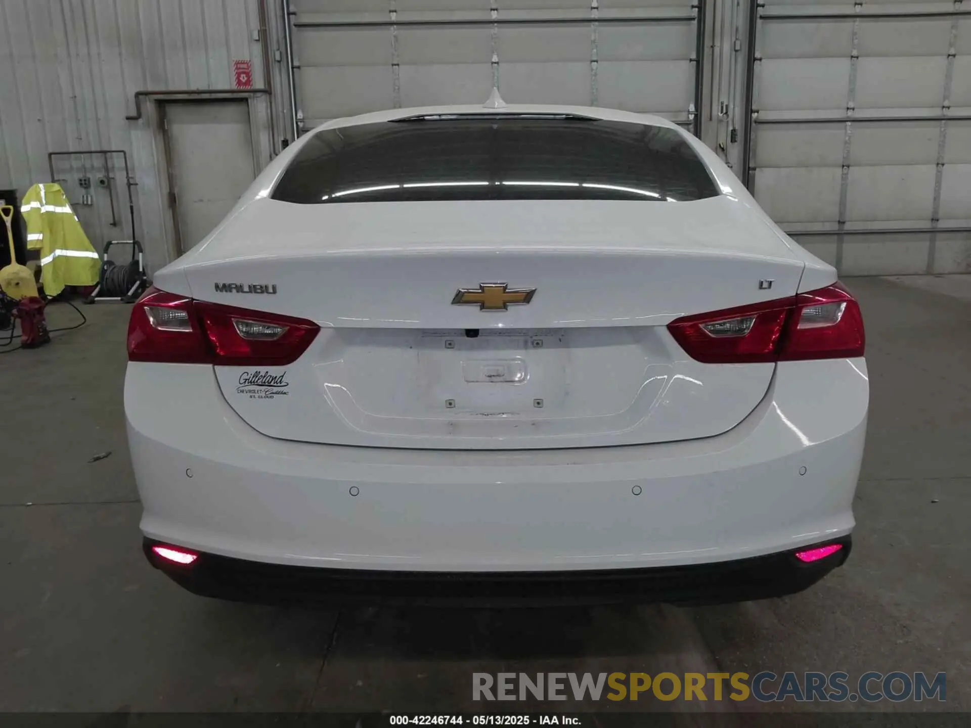 17 Photograph of a damaged car 1G1ZD5STXRF124425 CHEVROLET MALIBU 2024