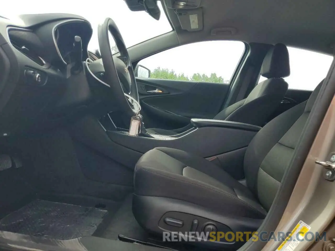 7 Photograph of a damaged car 1G1ZD5STXRF229921 CHEVROLET MALIBU 2024