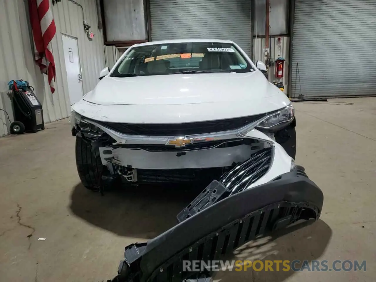 5 Photograph of a damaged car 1G1ZE5ST1RF215208 CHEVROLET MALIBU 2024