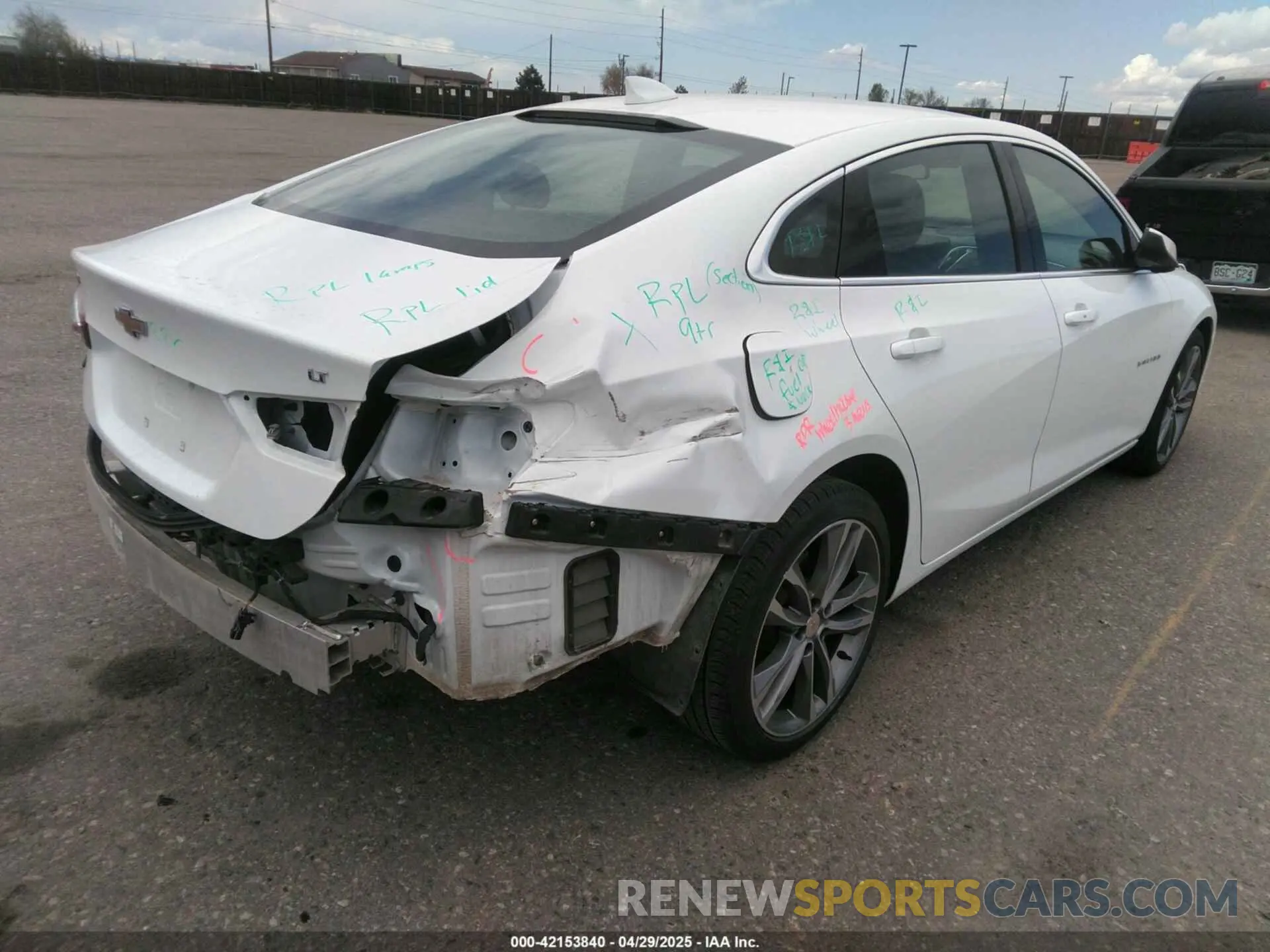 4 Photograph of a damaged car 1G1ZE5ST1RF236284 CHEVROLET MALIBU 2024