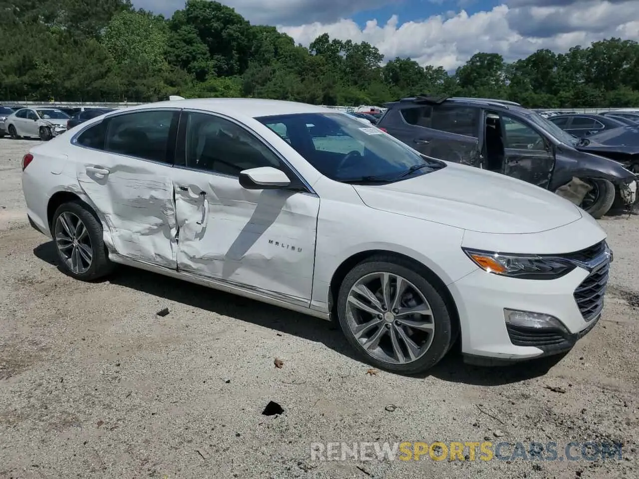 4 Photograph of a damaged car 1G1ZE5ST8RF220051 CHEVROLET MALIBU 2024