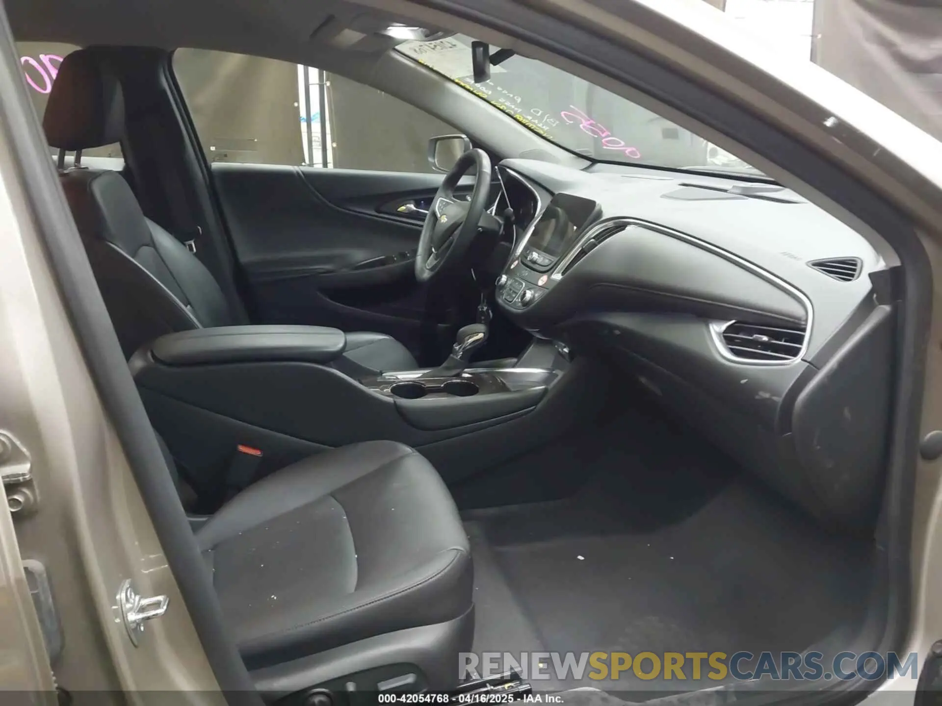 5 Photograph of a damaged car 1G1ZE5ST9RF242558 CHEVROLET MALIBU 2024