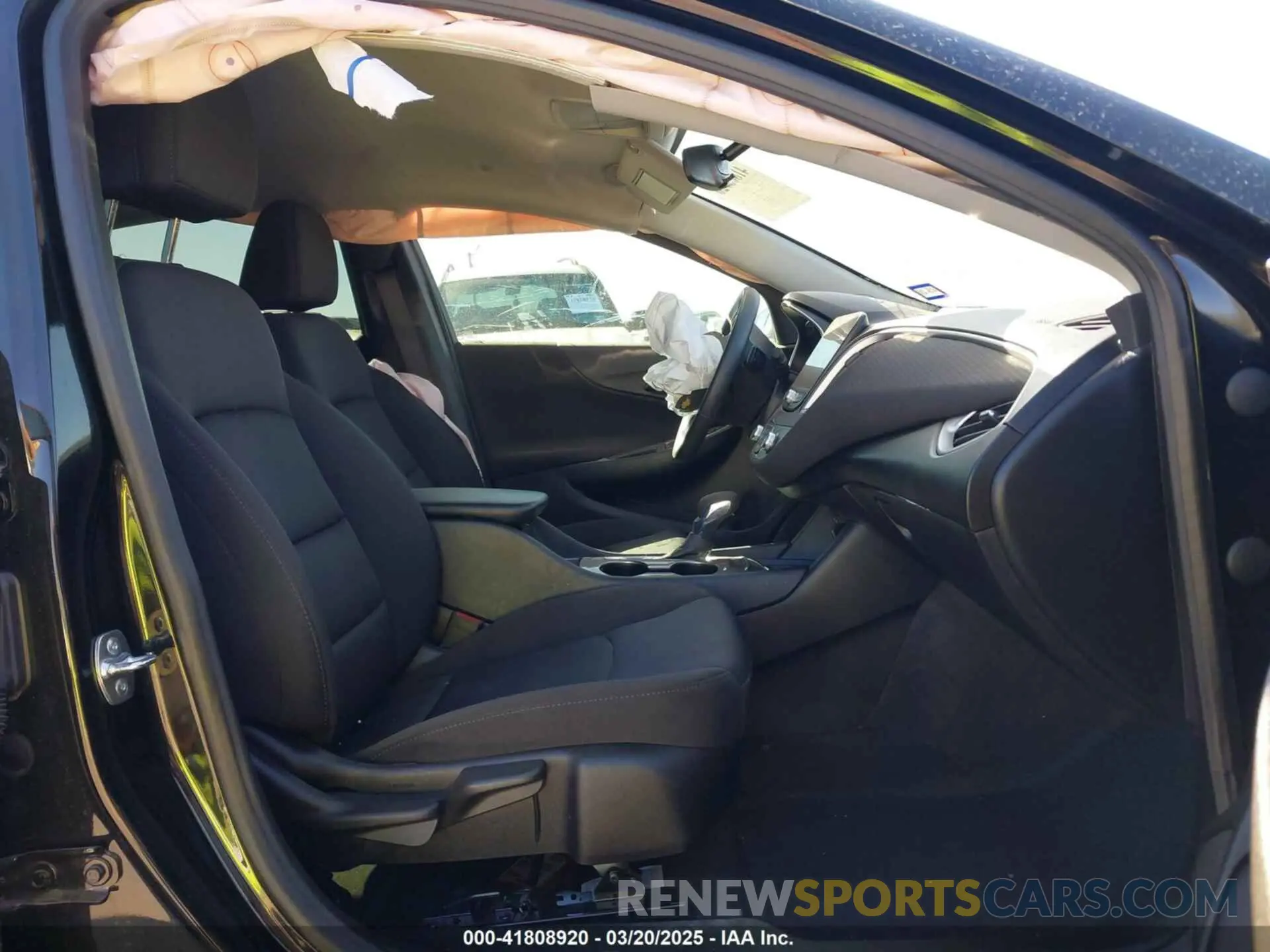 5 Photograph of a damaged car 1G1ZG5ST0RF175083 CHEVROLET MALIBU 2024