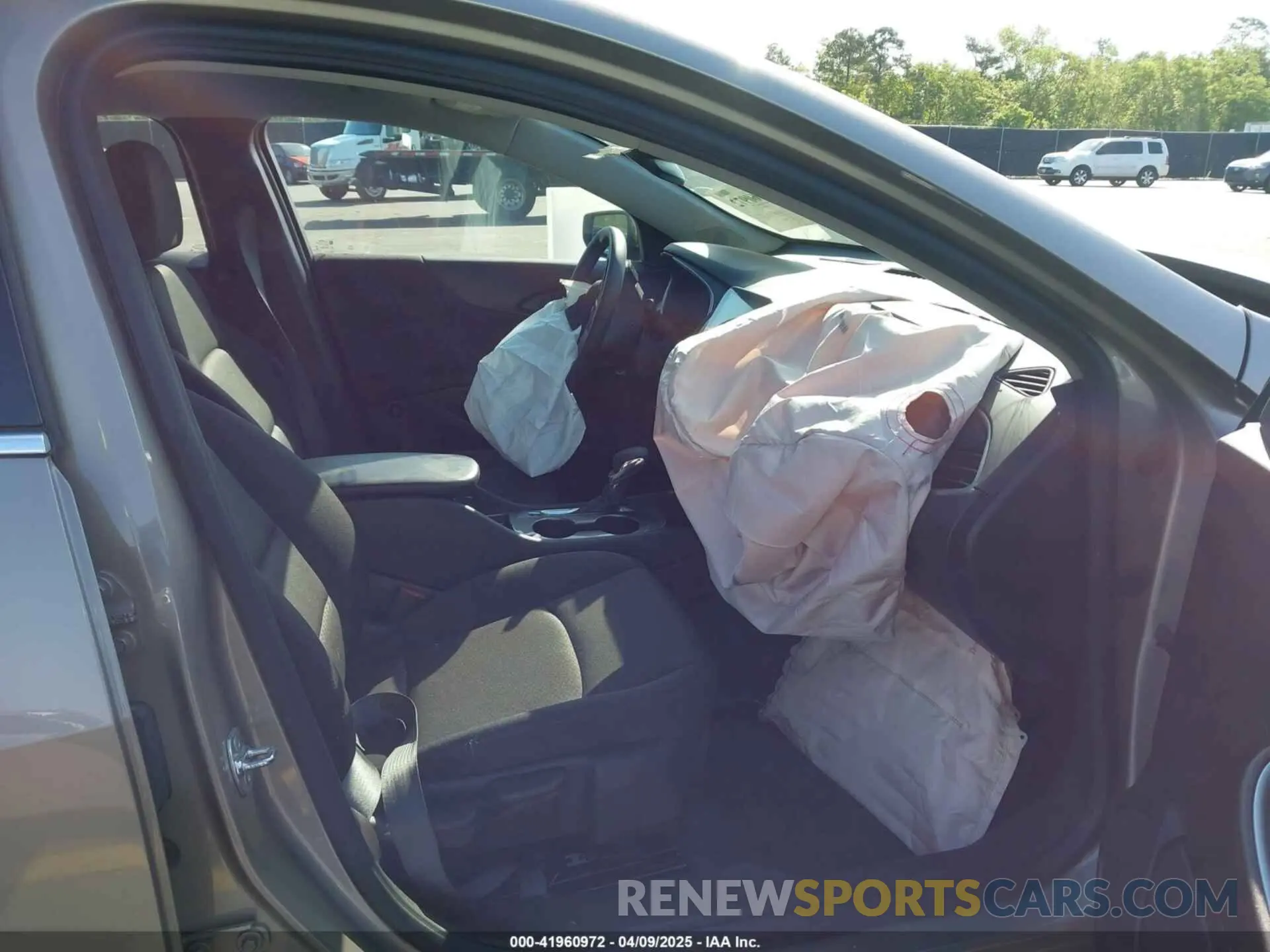 5 Photograph of a damaged car 1G1ZG5ST1RF177778 CHEVROLET MALIBU 2024