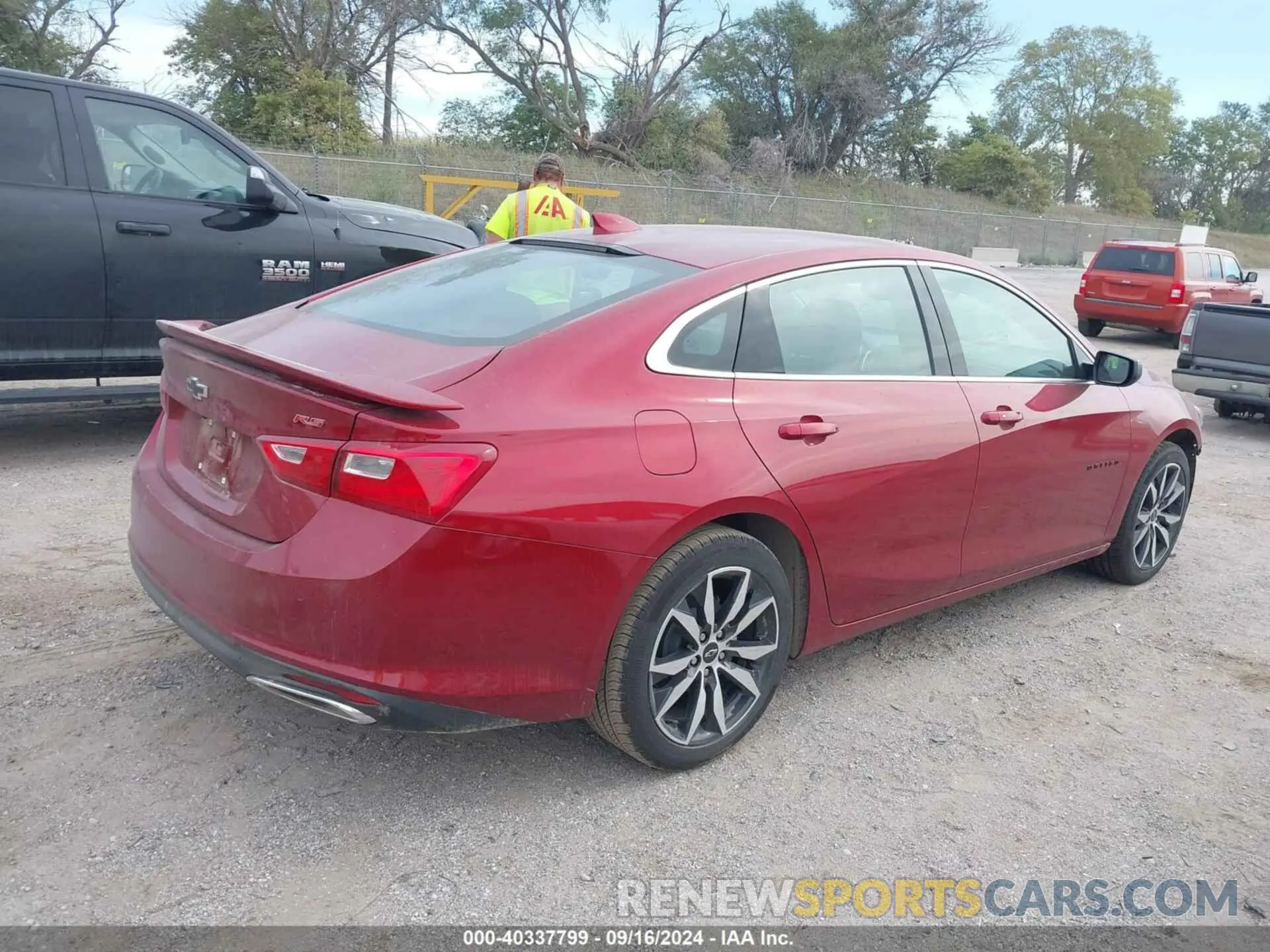 4 Photograph of a damaged car 1G1ZG5ST1RF240409 CHEVROLET MALIBU 2024