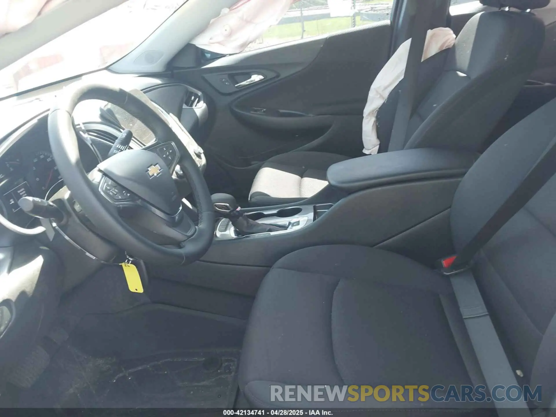 5 Photograph of a damaged car 1G1ZG5ST2RF112549 CHEVROLET MALIBU 2024