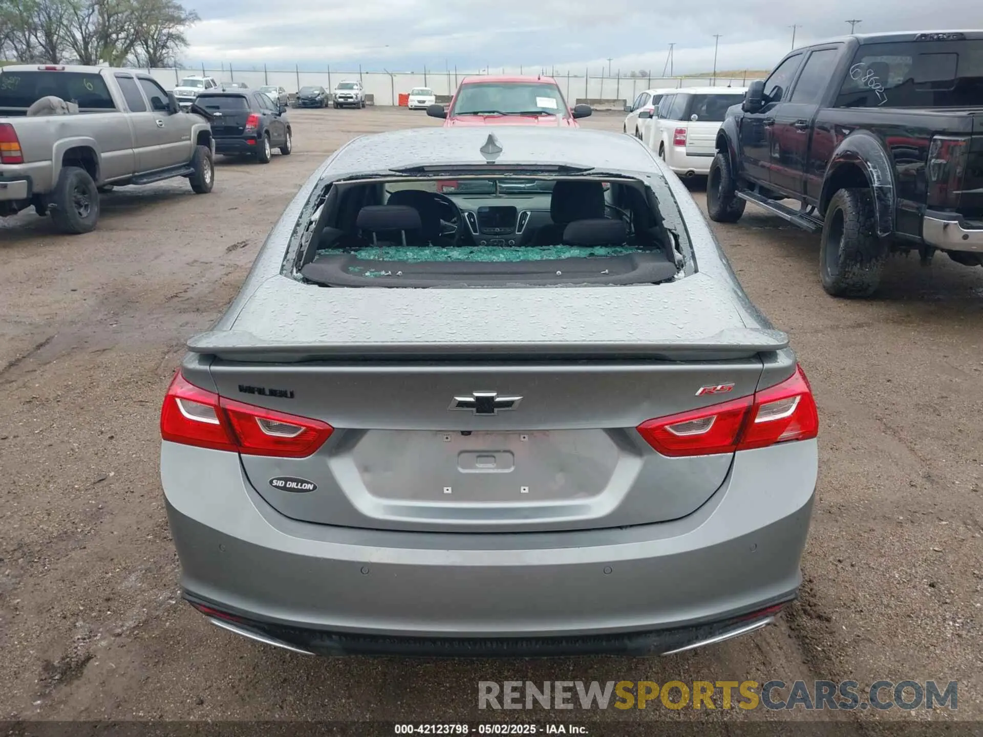 12 Photograph of a damaged car 1G1ZG5ST3RF146497 CHEVROLET MALIBU 2024