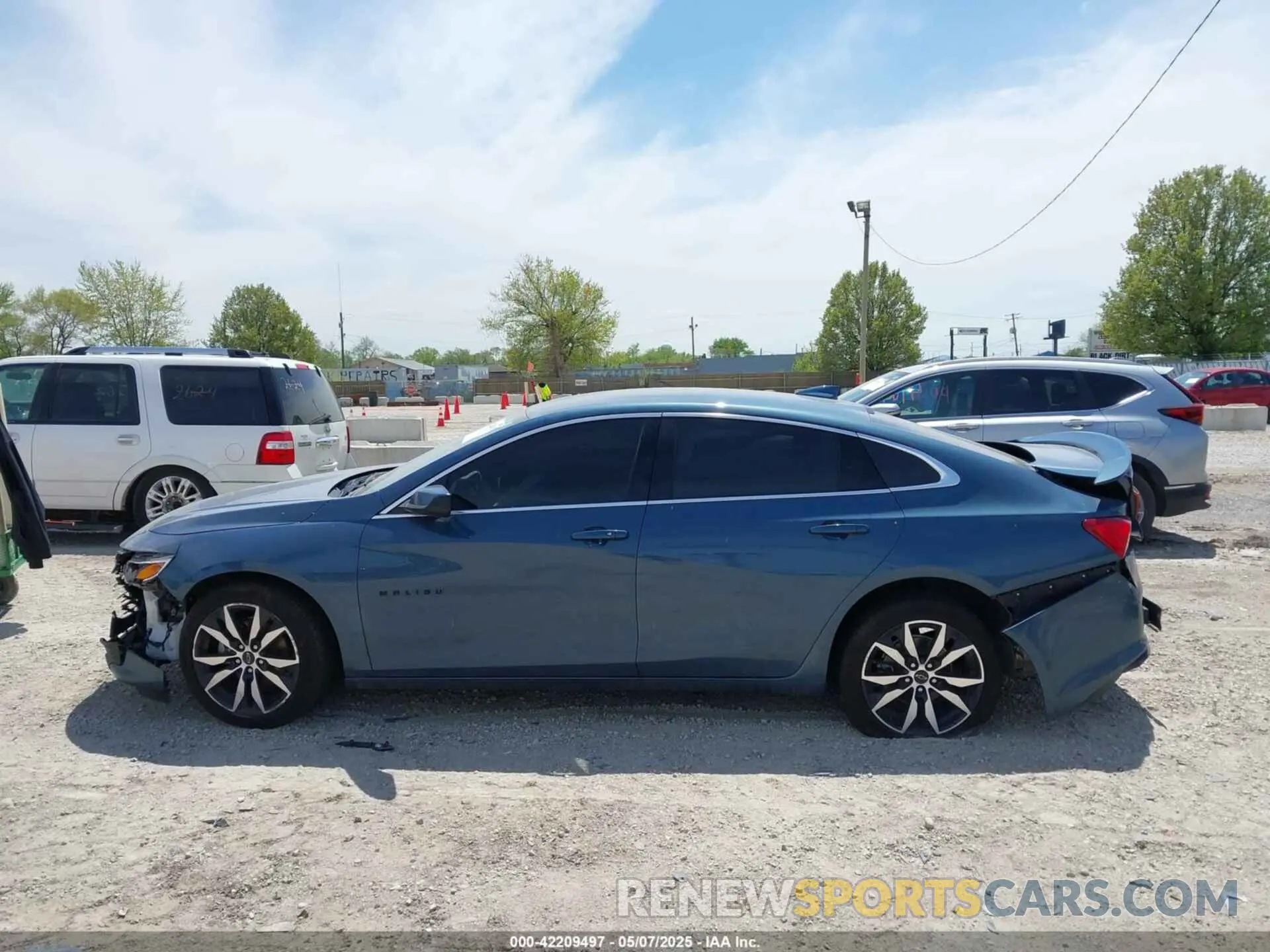 14 Photograph of a damaged car 1G1ZG5ST4RF191335 CHEVROLET MALIBU 2024