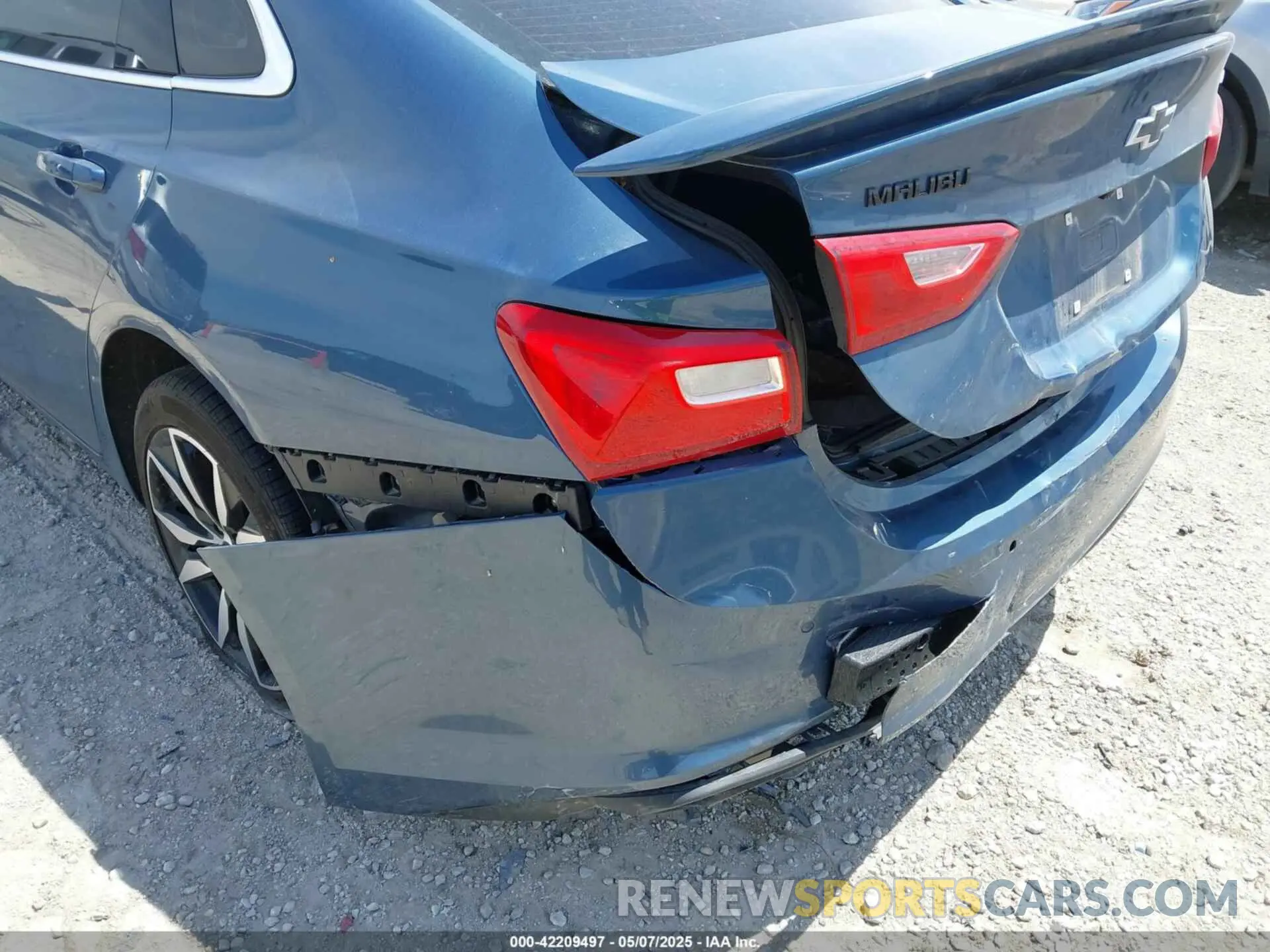 6 Photograph of a damaged car 1G1ZG5ST4RF191335 CHEVROLET MALIBU 2024