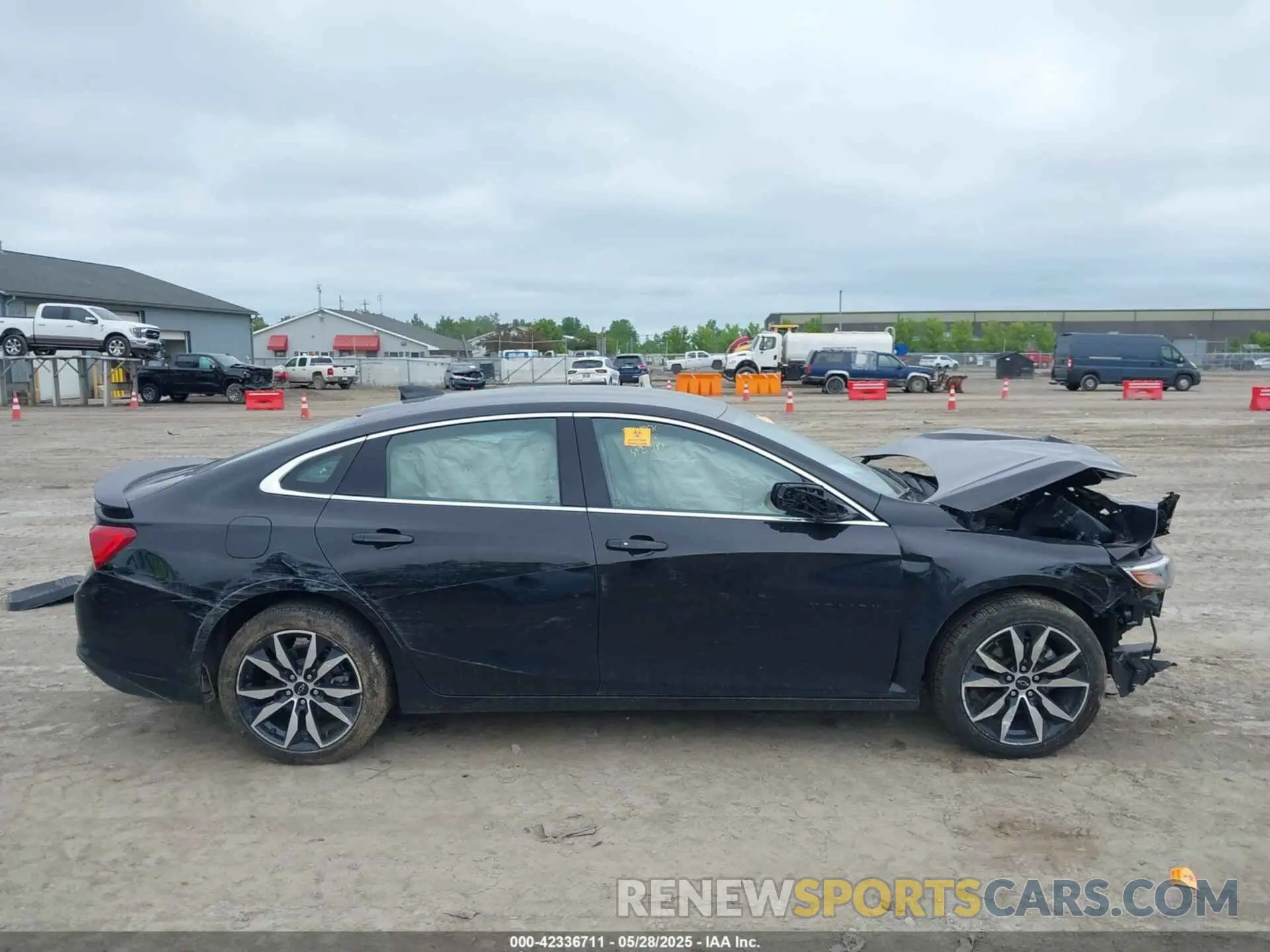 12 Photograph of a damaged car 1G1ZG5ST5RF114232 CHEVROLET MALIBU 2024