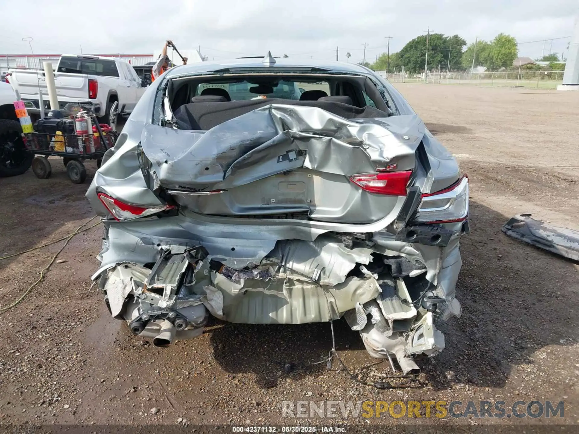 17 Photograph of a damaged car 1G1ZG5ST5RF178996 CHEVROLET MALIBU 2024