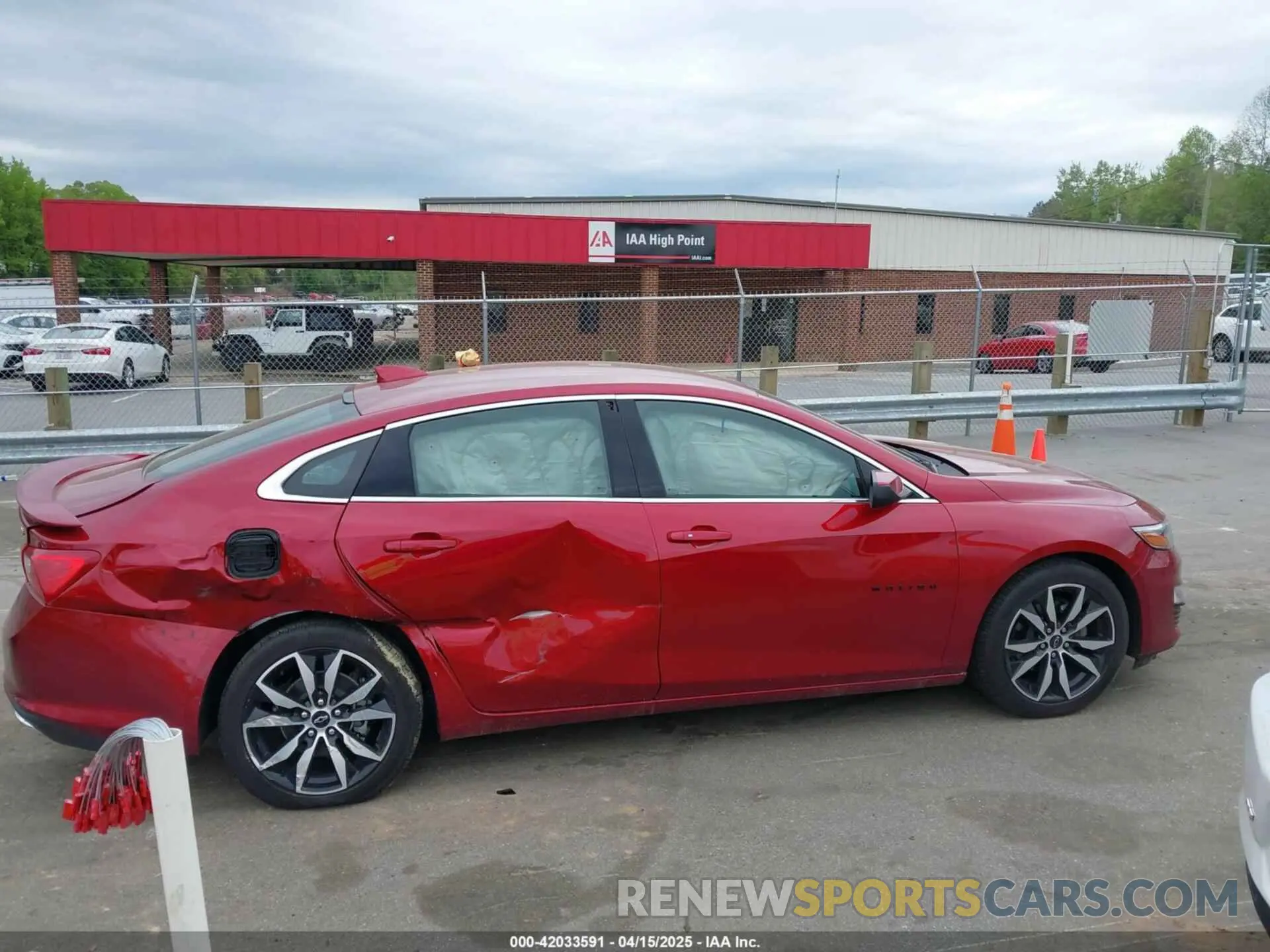 13 Photograph of a damaged car 1G1ZG5ST6RF175489 CHEVROLET MALIBU 2024