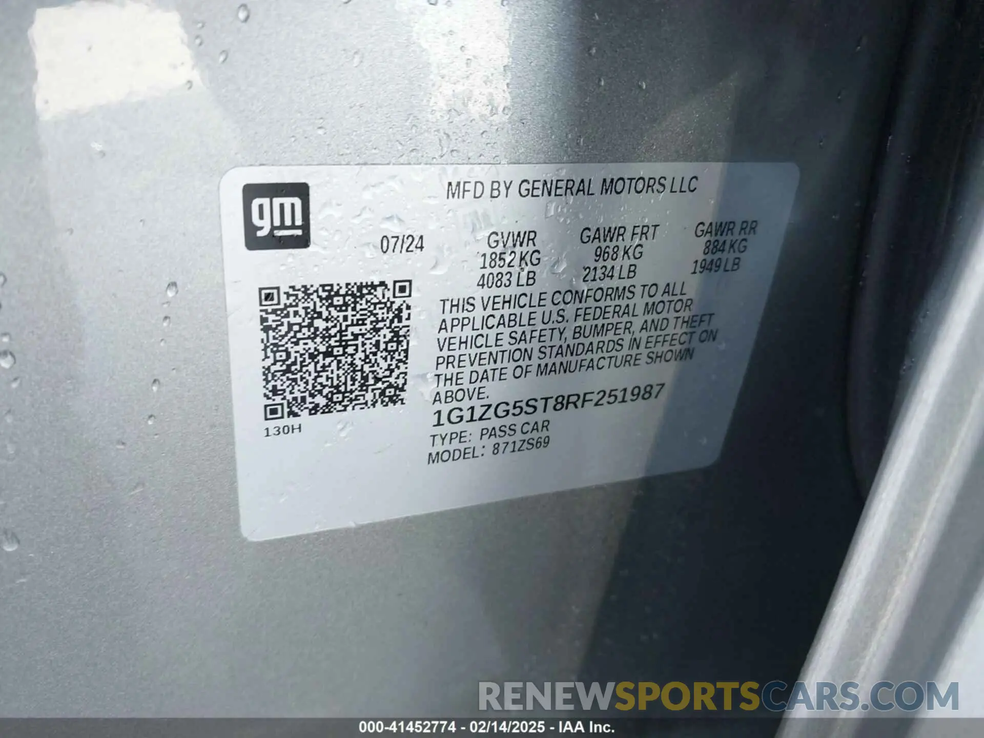 9 Photograph of a damaged car 1G1ZG5ST8RF251987 CHEVROLET MALIBU 2024