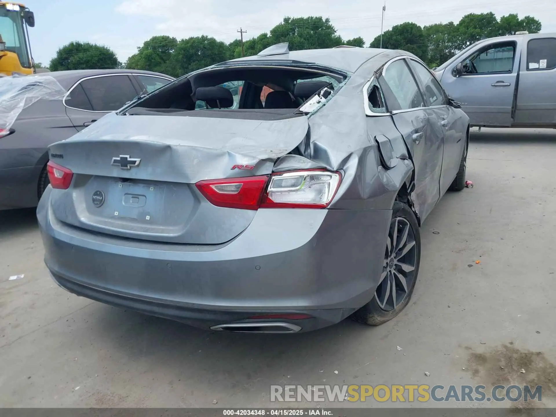 4 Photograph of a damaged car 1G1ZG5ST9RF155656 CHEVROLET MALIBU 2024