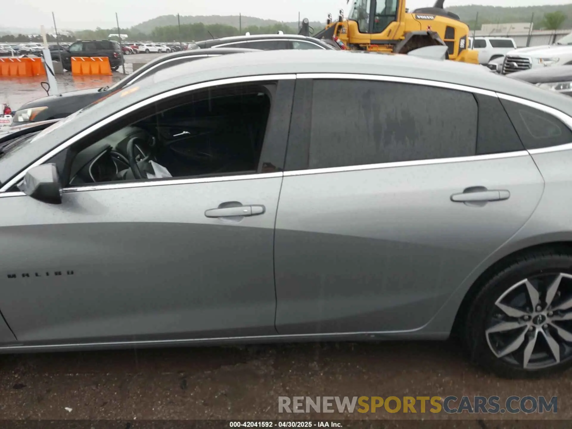 14 Photograph of a damaged car 1G1ZG5ST9RF188480 CHEVROLET MALIBU 2024