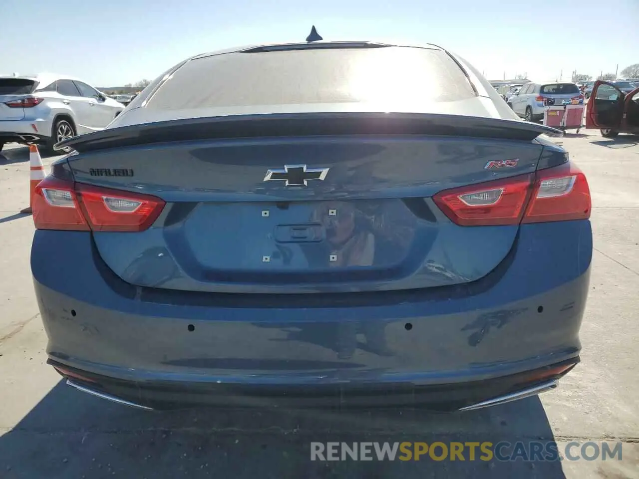 6 Photograph of a damaged car 1G1ZG5ST9RF249410 CHEVROLET MALIBU 2024