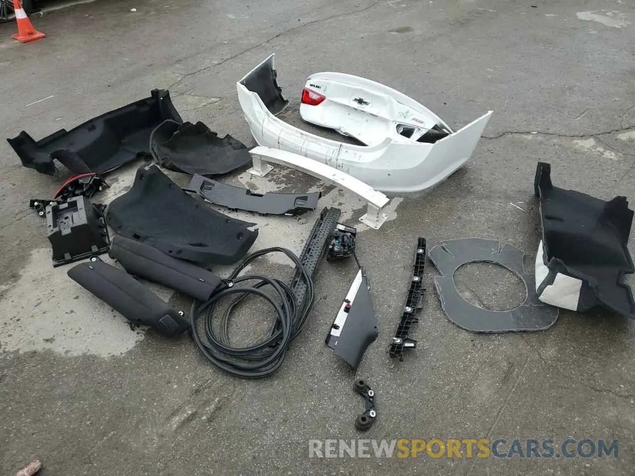 12 Photograph of a damaged car 1G1ZG5STXRF159361 CHEVROLET MALIBU 2024
