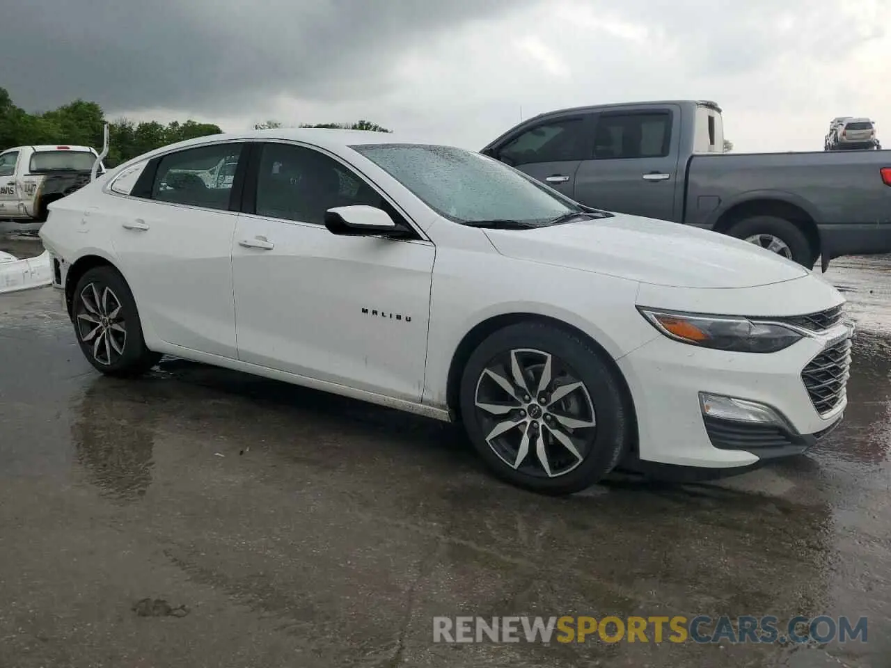 4 Photograph of a damaged car 1G1ZG5STXRF159361 CHEVROLET MALIBU 2024