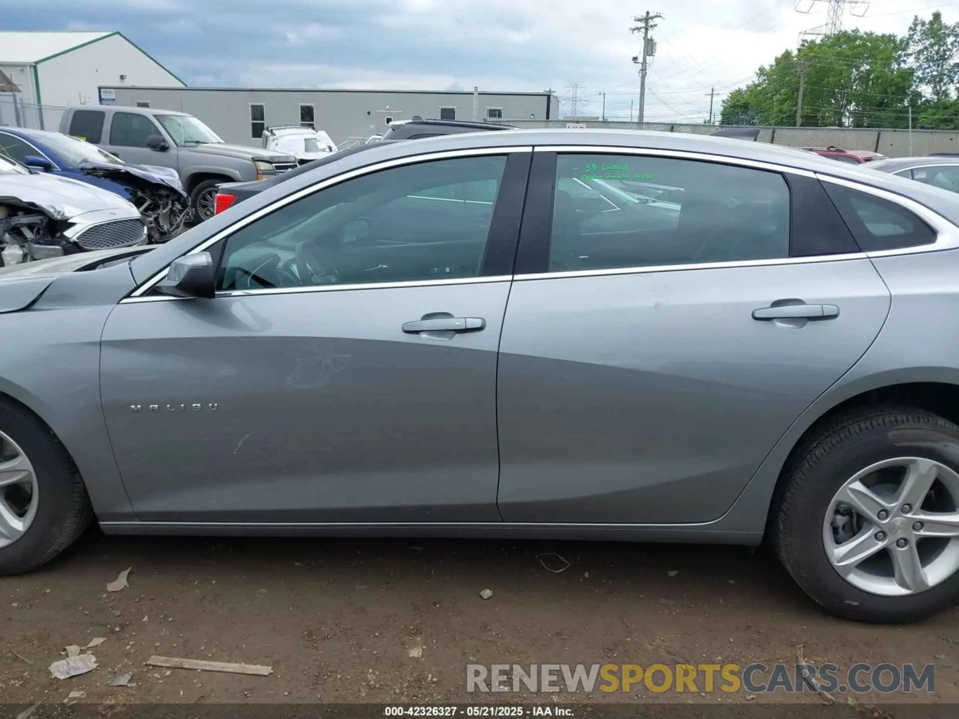 14 Photograph of a damaged car 1G1ZB5ST5SF101890 CHEVROLET MALIBU 2025