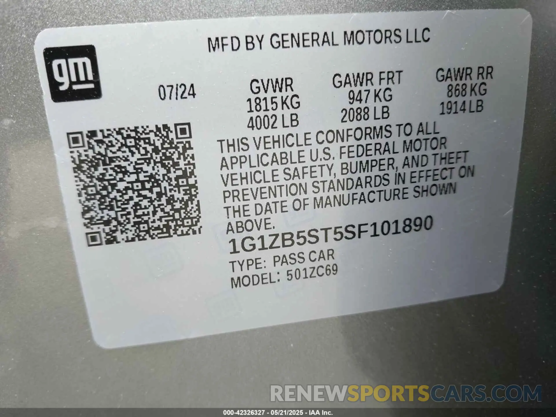 9 Photograph of a damaged car 1G1ZB5ST5SF101890 CHEVROLET MALIBU 2025