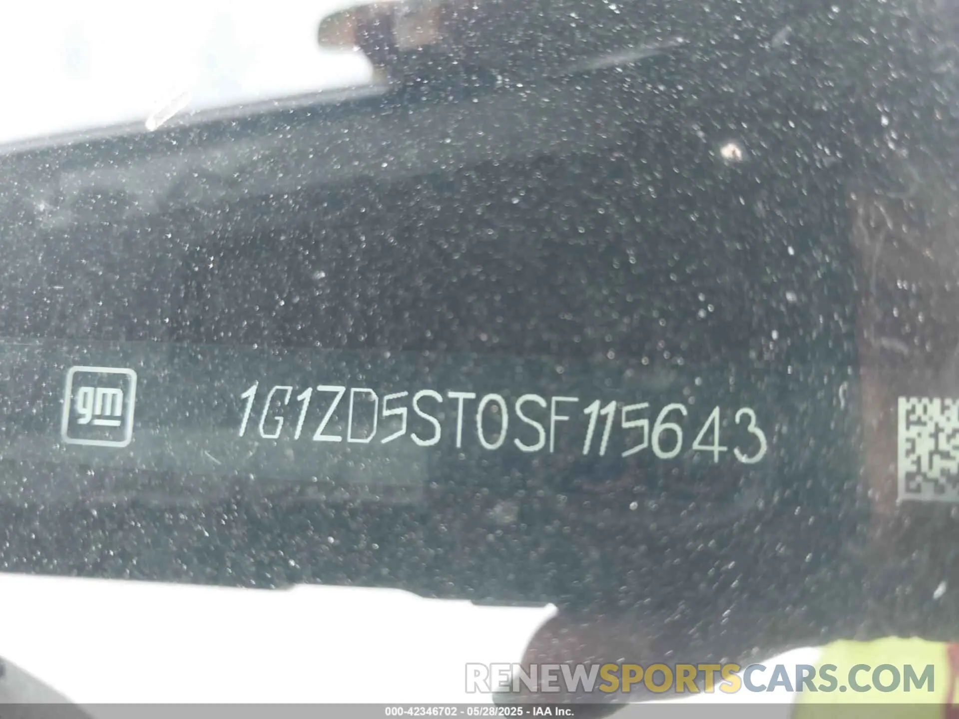 9 Photograph of a damaged car 1G1ZD5ST0SF115643 CHEVROLET MALIBU 2025