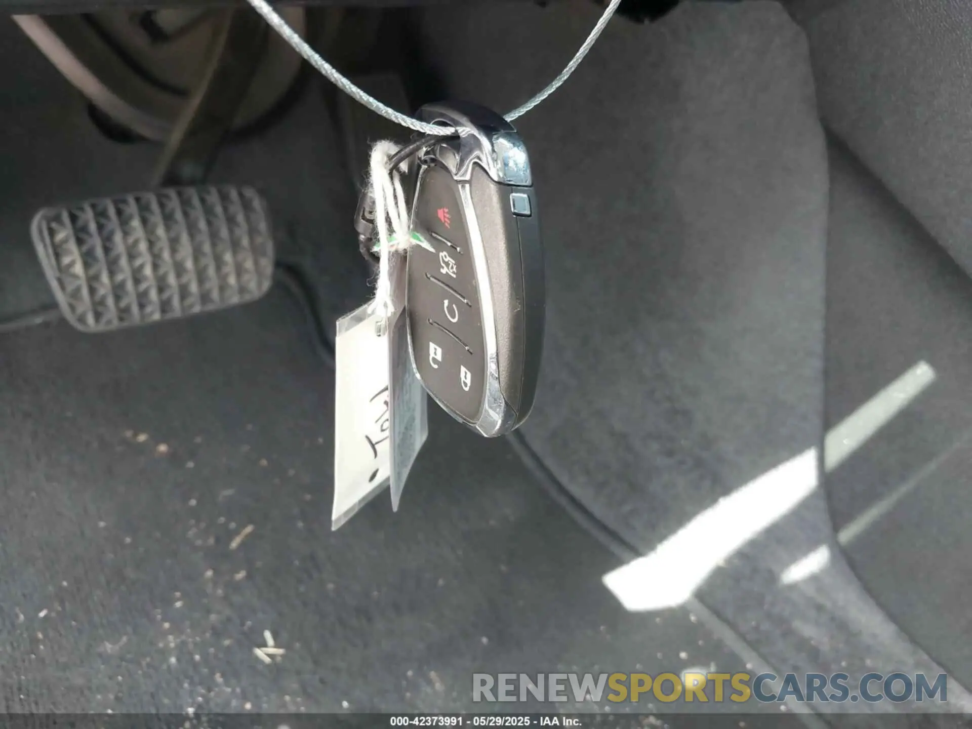 11 Photograph of a damaged car 1G1ZD5ST0SF152935 CHEVROLET MALIBU 2025