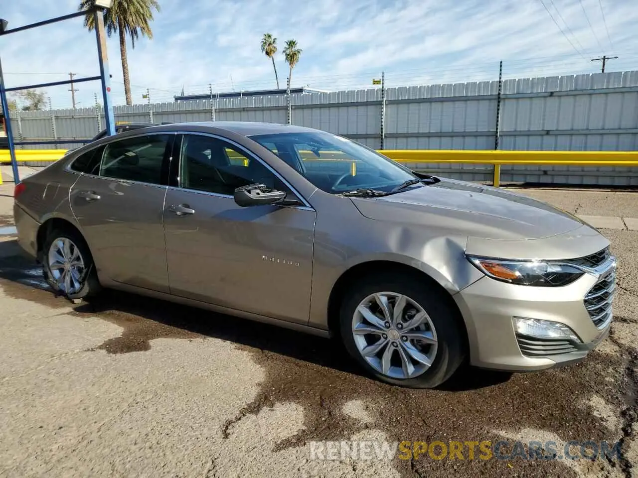 4 Photograph of a damaged car 1G1ZD5ST0SF153311 CHEVROLET MALIBU 2025