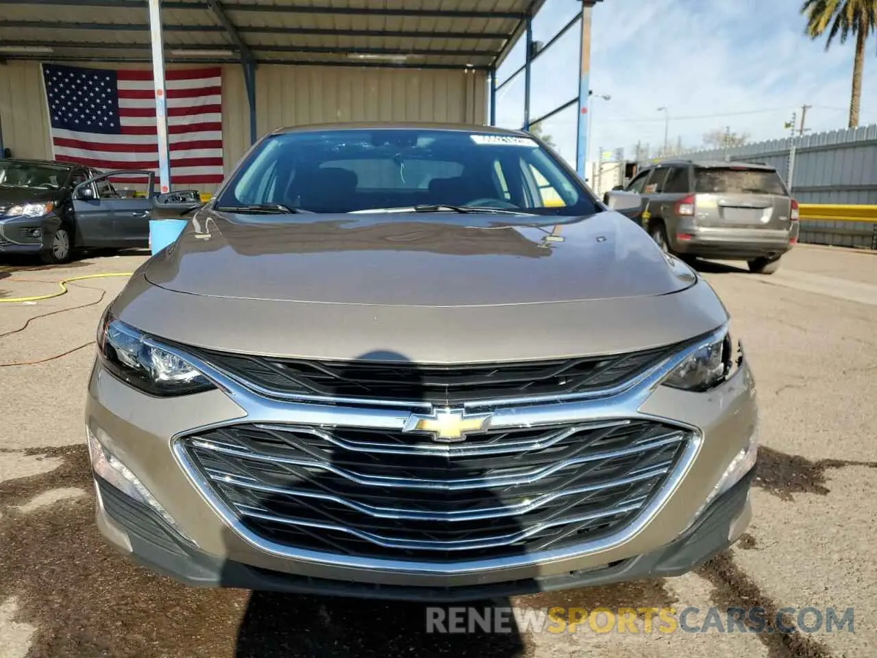 5 Photograph of a damaged car 1G1ZD5ST0SF153311 CHEVROLET MALIBU 2025