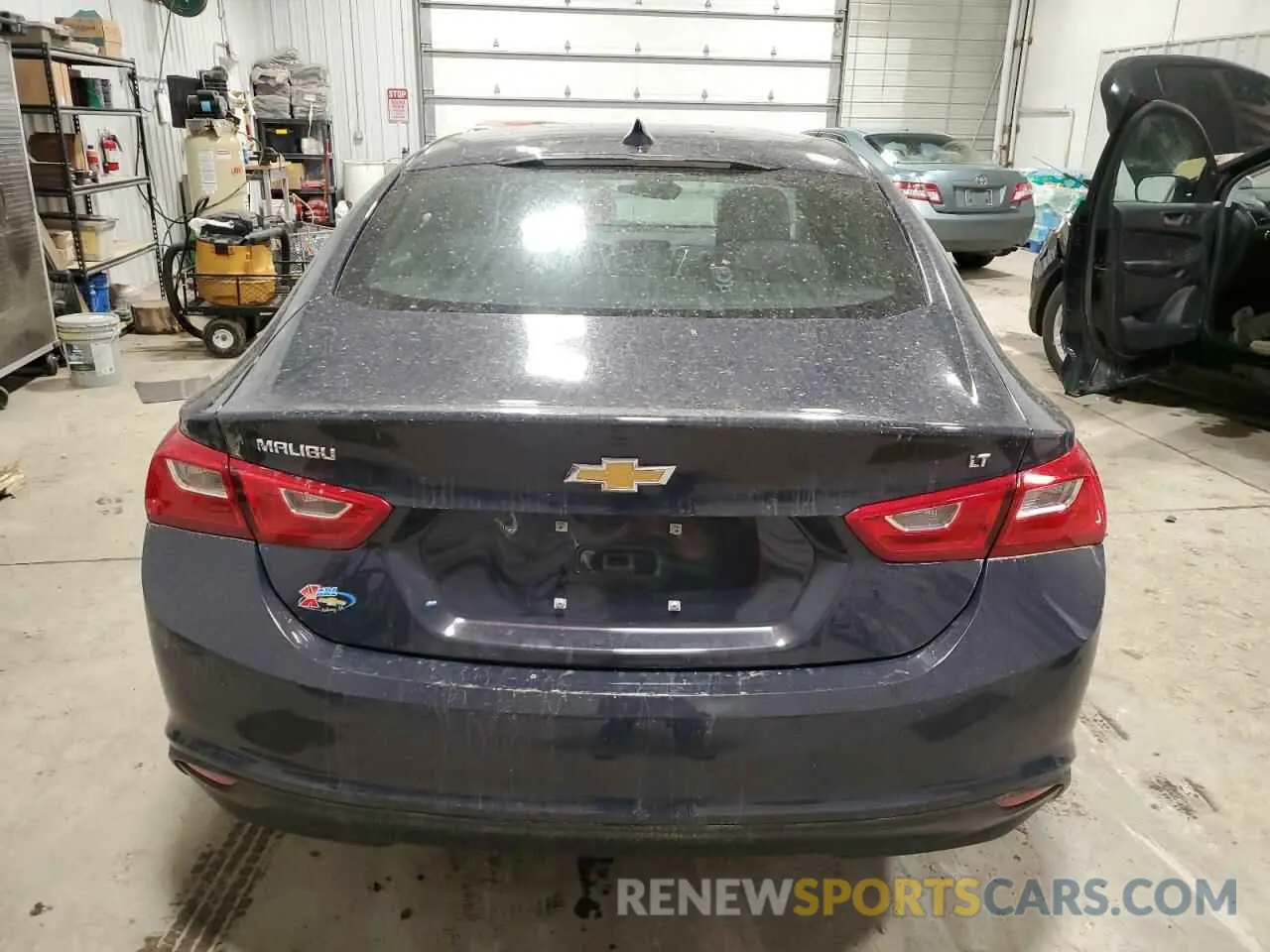 6 Photograph of a damaged car 1G1ZD5ST1SF107972 CHEVROLET MALIBU 2025