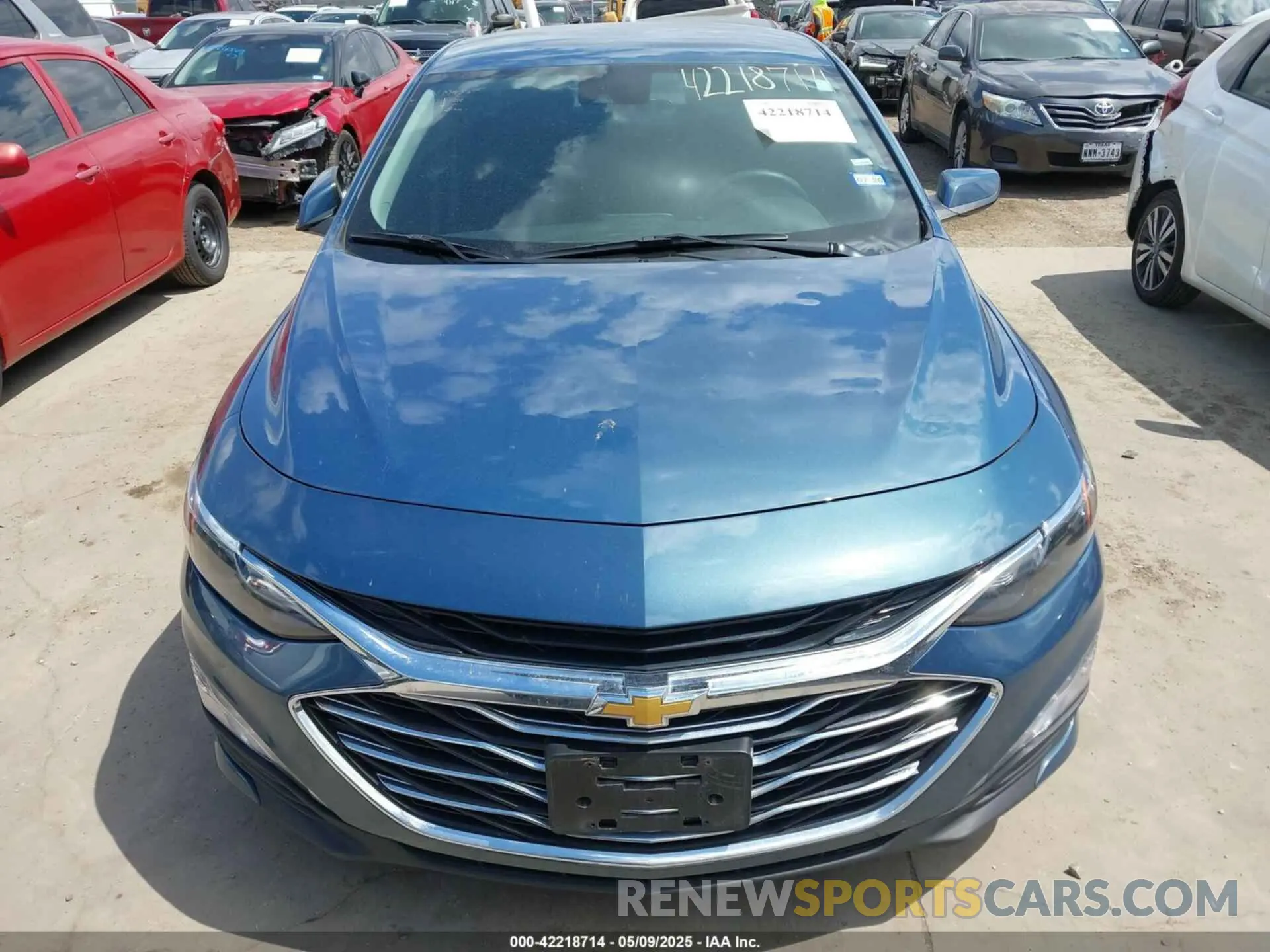 12 Photograph of a damaged car 1G1ZD5ST1SF111729 CHEVROLET MALIBU 2025
