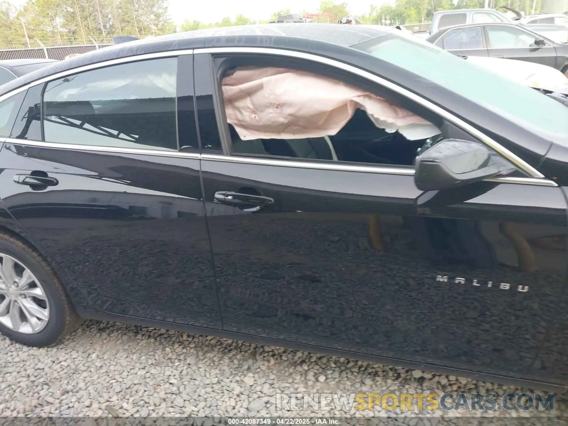 13 Photograph of a damaged car 1G1ZD5ST1SF125162 CHEVROLET MALIBU 2025
