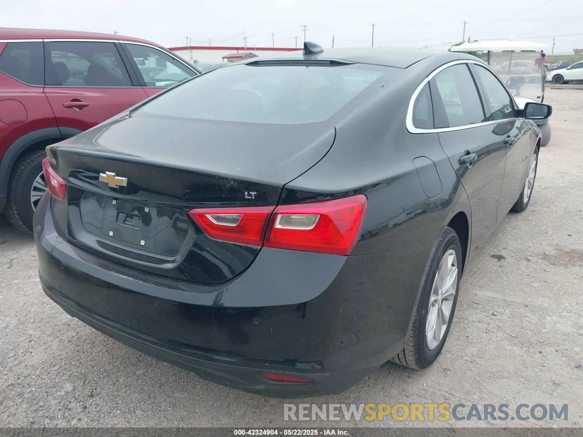 4 Photograph of a damaged car 1G1ZD5ST1SF143449 CHEVROLET MALIBU 2025