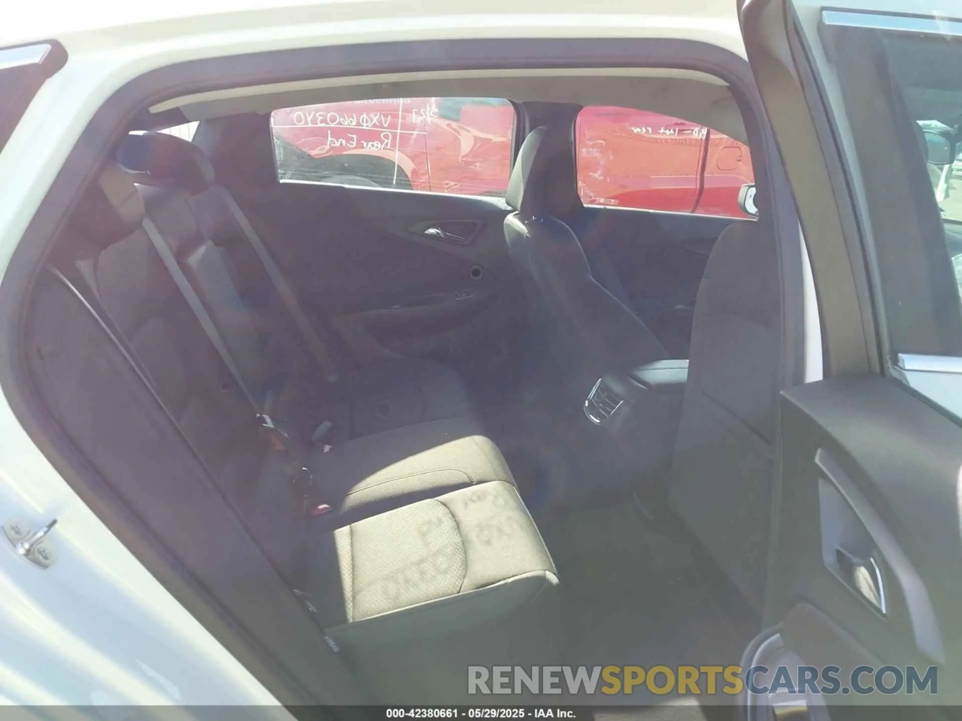 8 Photograph of a damaged car 1G1ZD5ST2SF121606 CHEVROLET MALIBU 2025