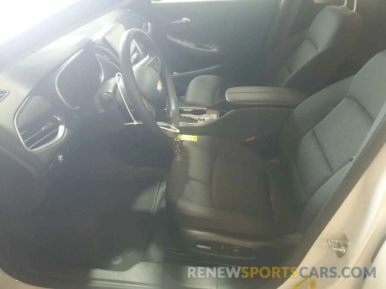 7 Photograph of a damaged car 1G1ZD5ST2SF146411 CHEVROLET MALIBU 2025