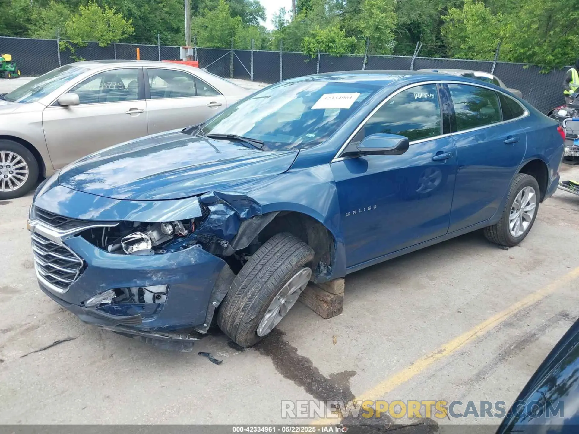 2 Photograph of a damaged car 1G1ZD5ST3SF144327 CHEVROLET MALIBU 2025