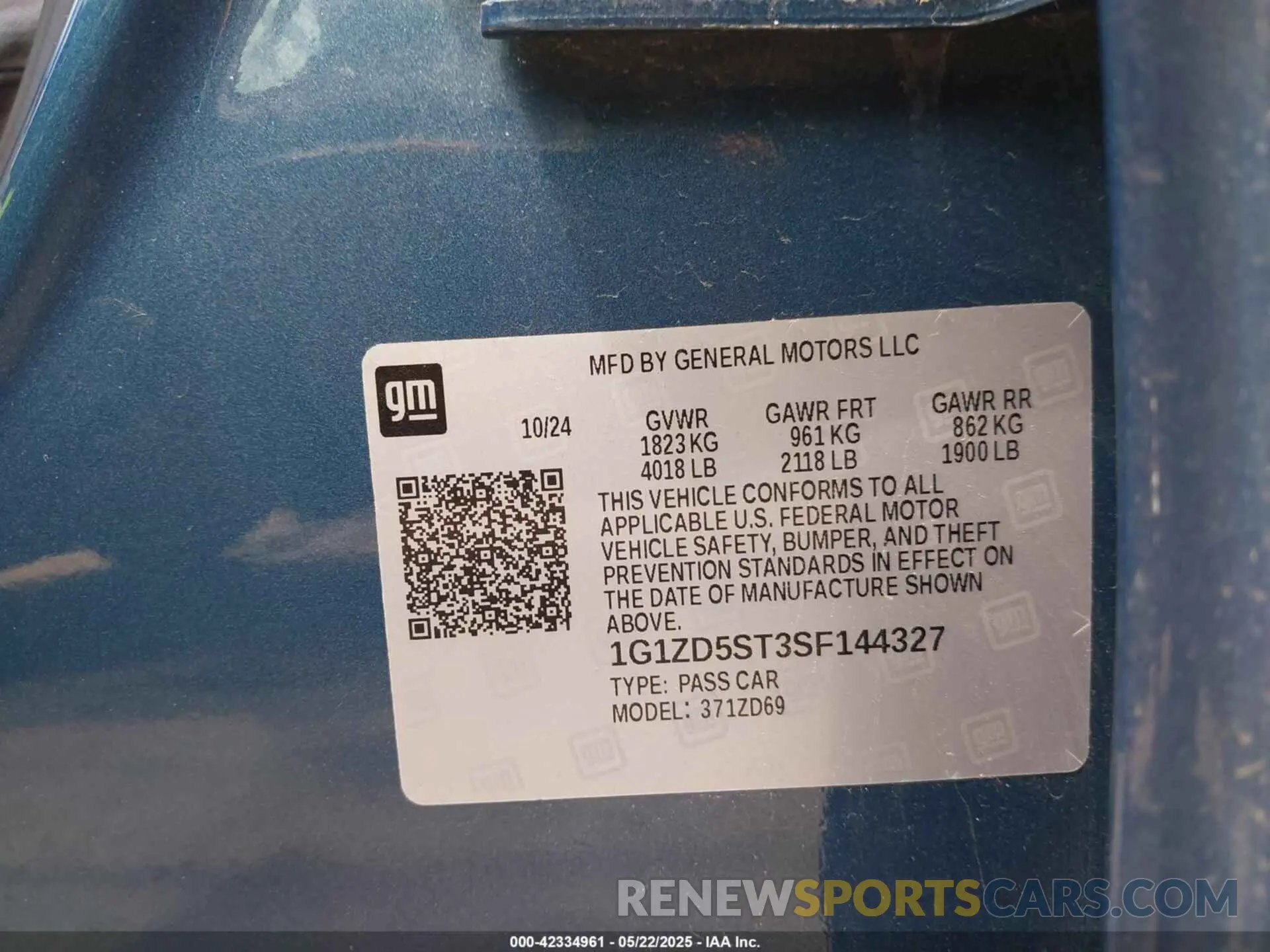 9 Photograph of a damaged car 1G1ZD5ST3SF144327 CHEVROLET MALIBU 2025