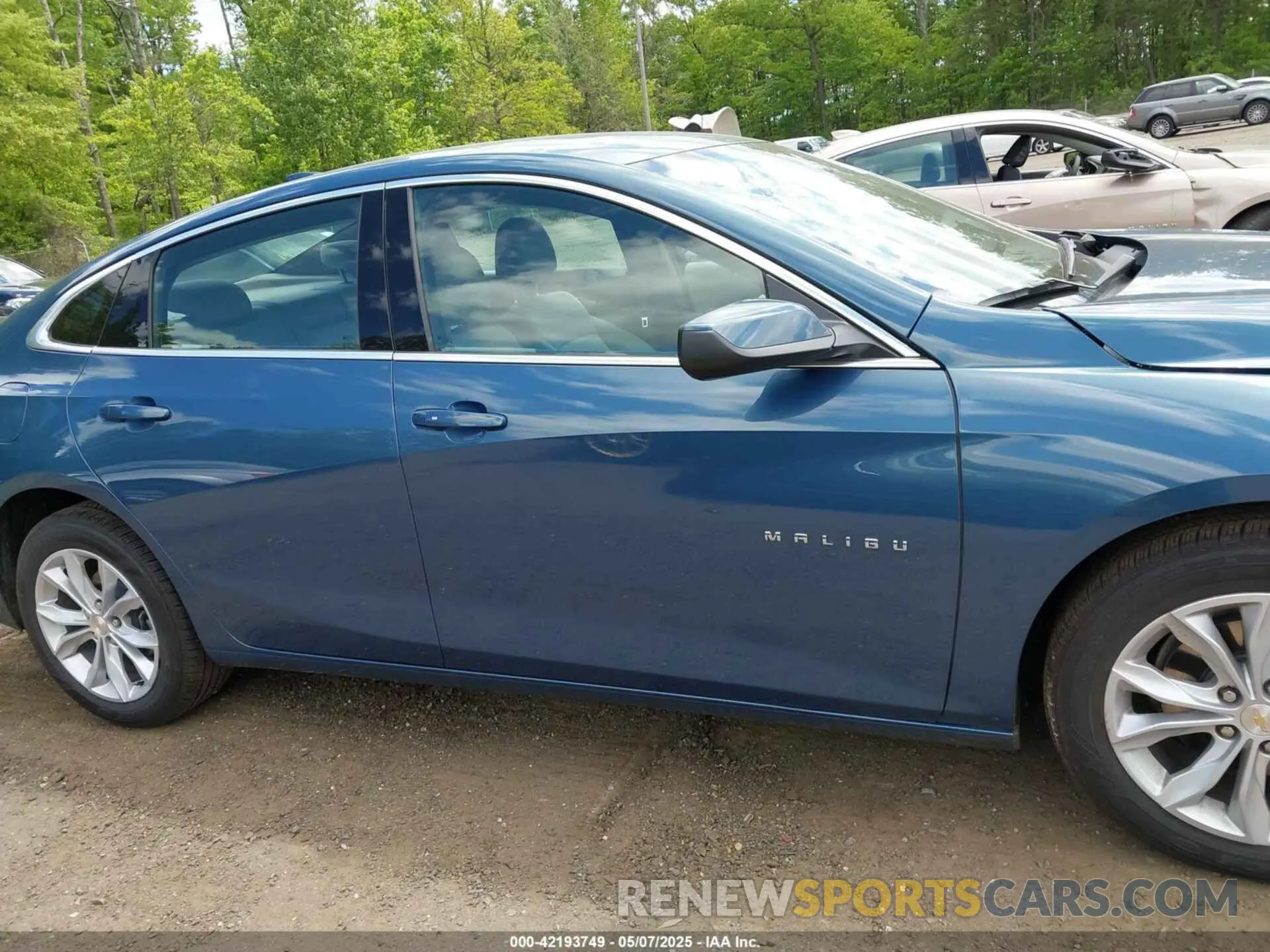 13 Photograph of a damaged car 1G1ZD5ST3SF148538 CHEVROLET MALIBU 2025