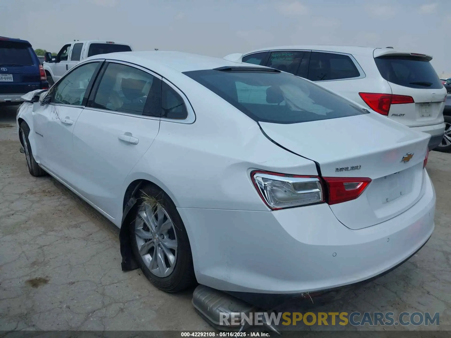 3 Photograph of a damaged car 1G1ZD5ST4SF126371 CHEVROLET MALIBU 2025