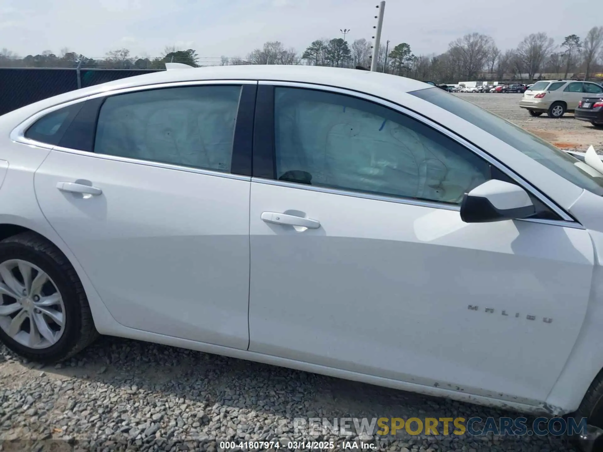 13 Photograph of a damaged car 1G1ZD5ST4SF142960 CHEVROLET MALIBU 2025