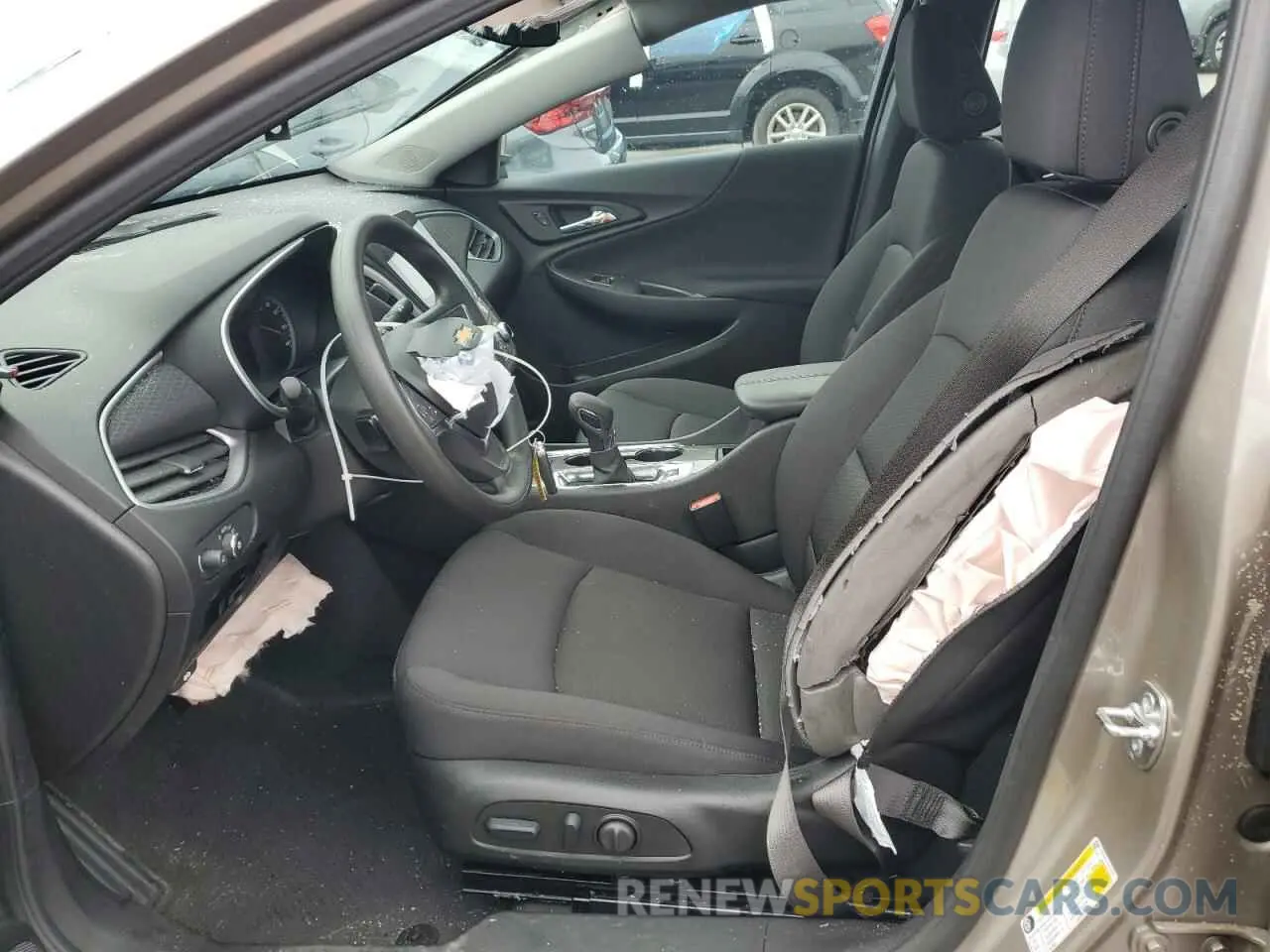 7 Photograph of a damaged car 1G1ZD5ST4SF152260 CHEVROLET MALIBU 2025