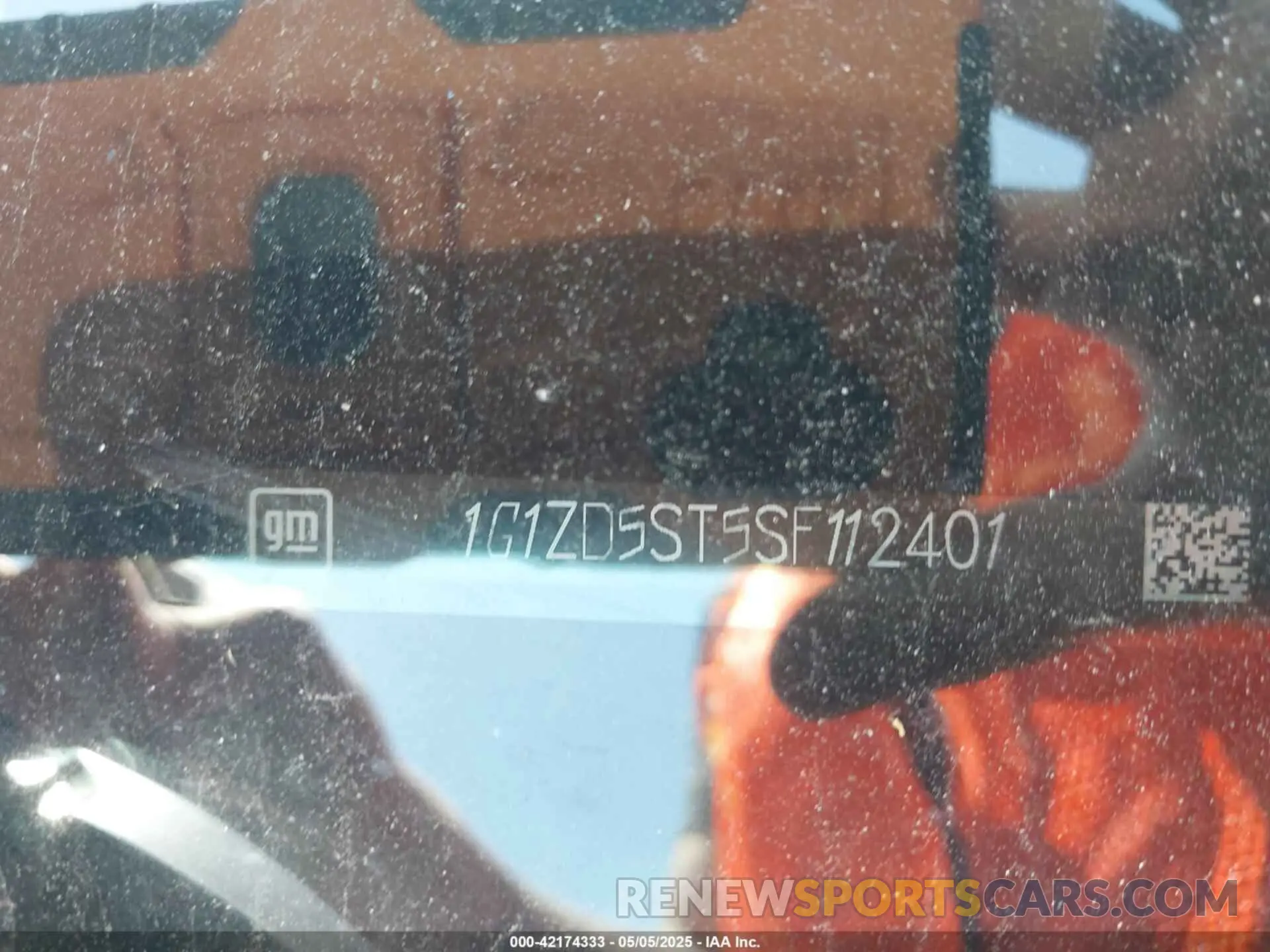 9 Photograph of a damaged car 1G1ZD5ST5SF112401 CHEVROLET MALIBU 2025