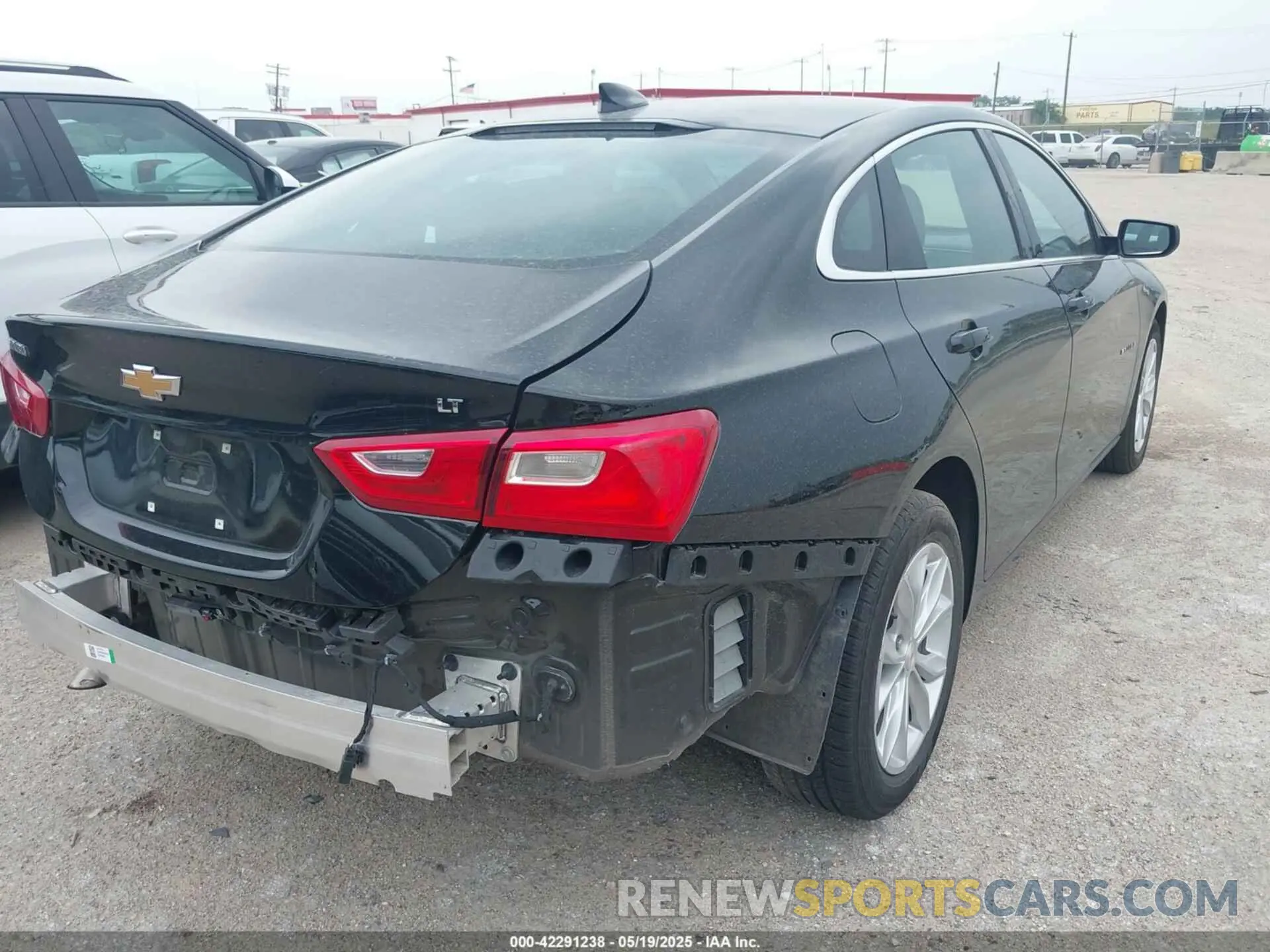 4 Photograph of a damaged car 1G1ZD5ST5SF124113 CHEVROLET MALIBU 2025