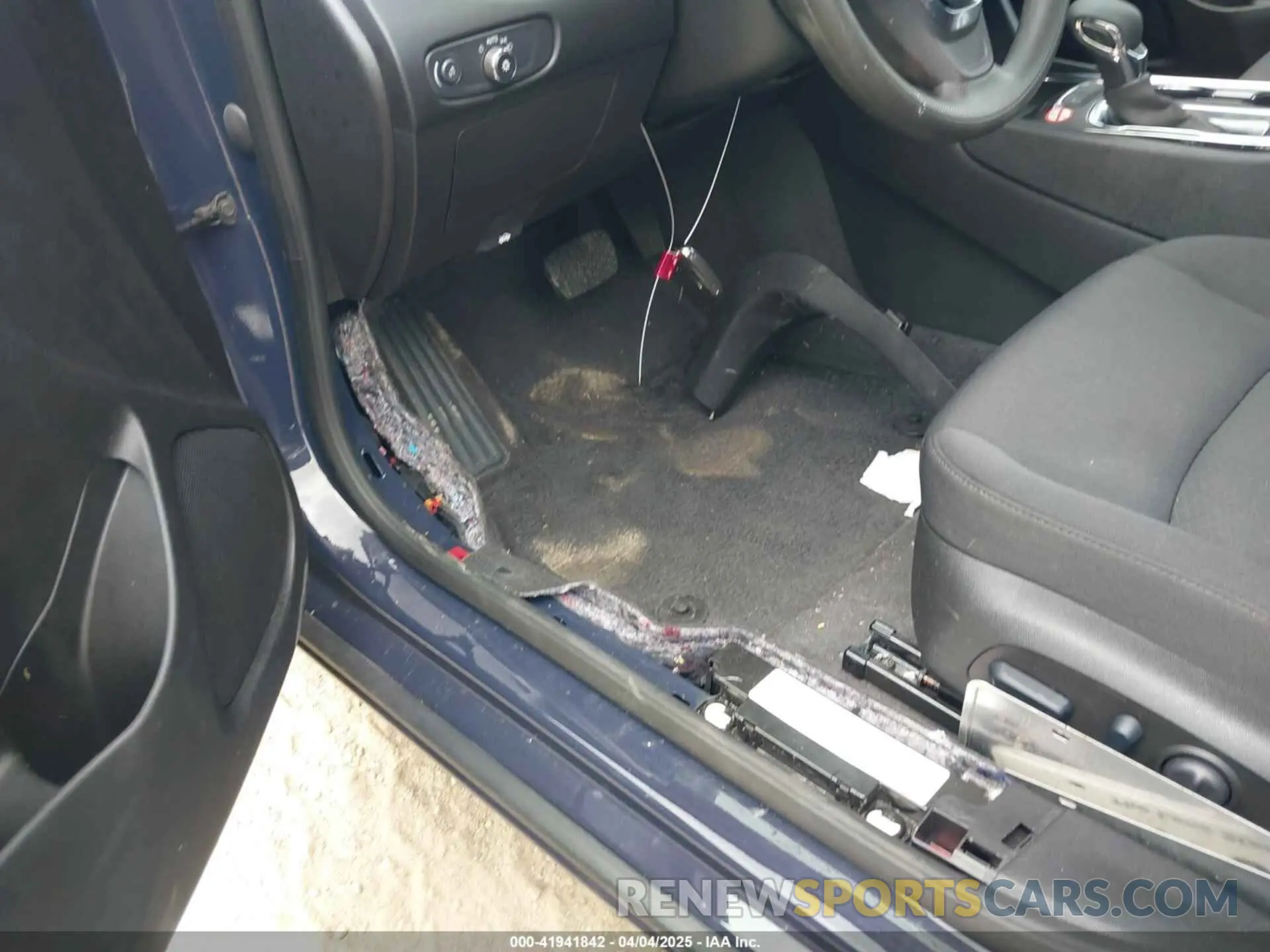 6 Photograph of a damaged car 1G1ZD5ST5SF126296 CHEVROLET MALIBU 2025