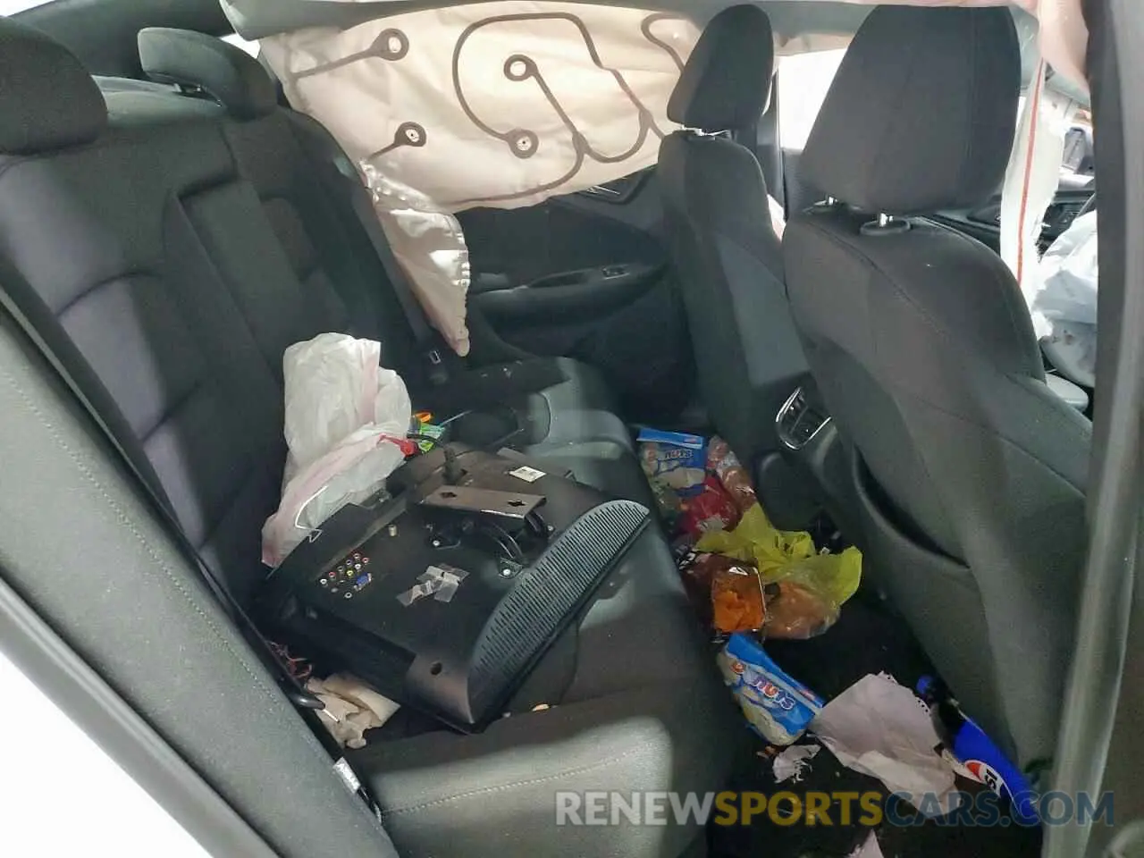 10 Photograph of a damaged car 1G1ZD5ST5SF143597 CHEVROLET MALIBU 2025